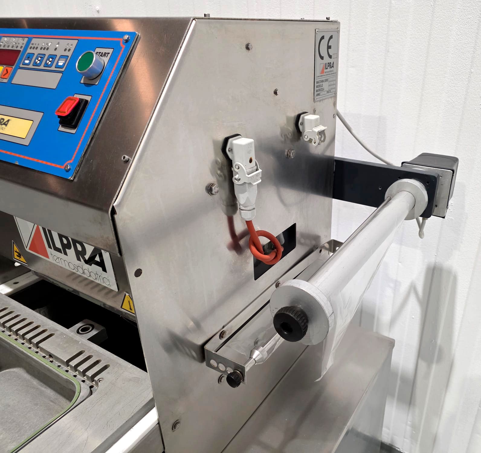 Termoselladora semi auto Ilpra VG/400 miniatura 8