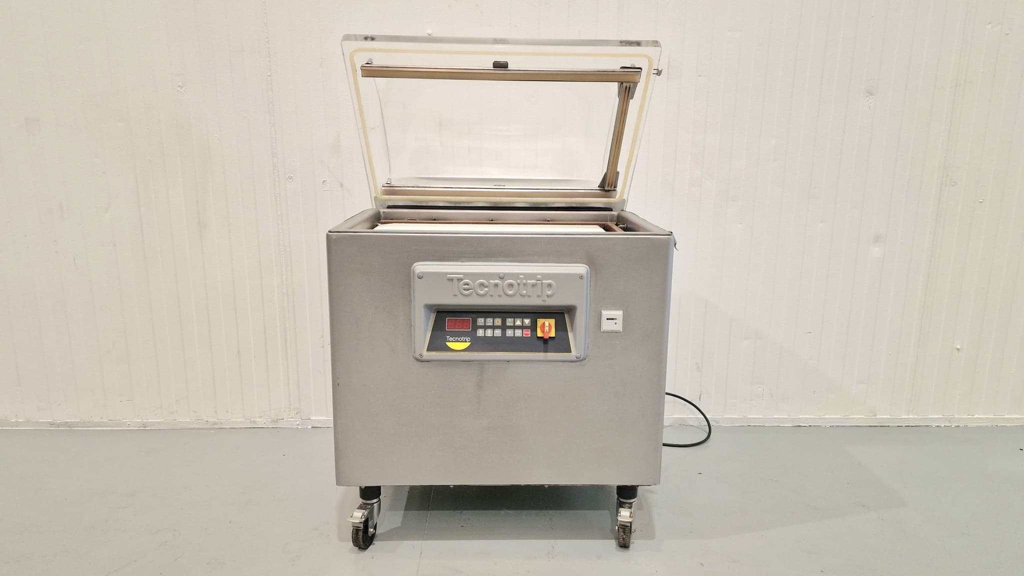 ENVASADORA AL VACÍO TECNOTRIP