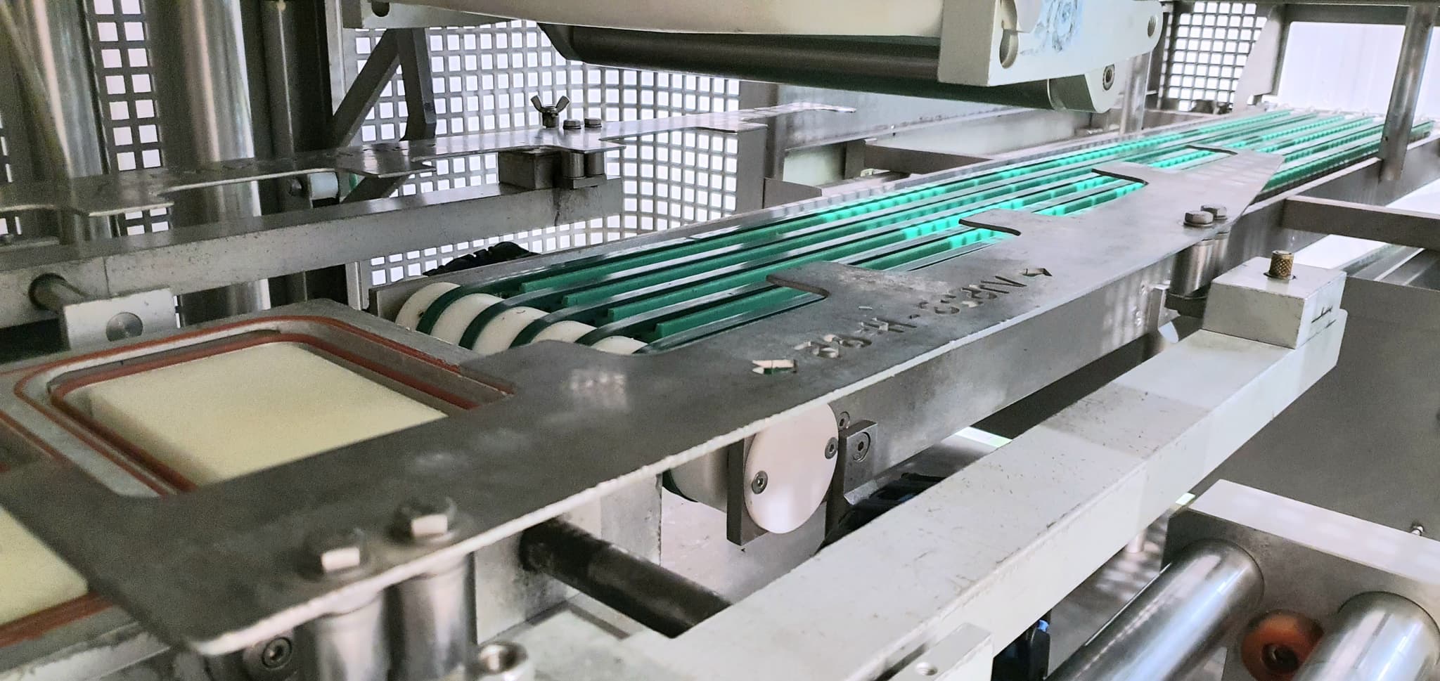 TERMOSELLADORA AUTOMÁTICA CFS mod. STAR2-HS Vacuum miniatura 9