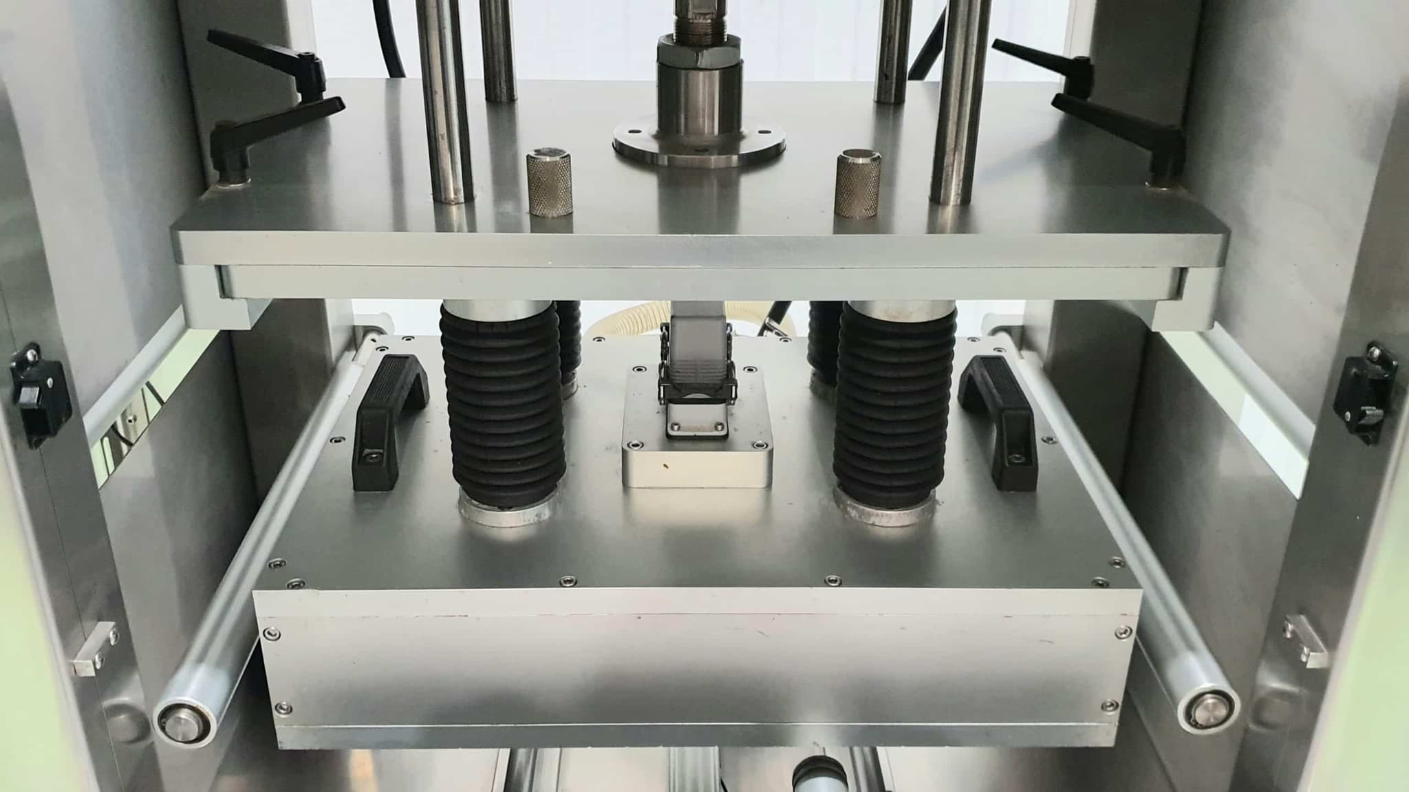 TERMOSELLADORA SEMI AUTOMÁTICA DOSITERM mod. SEMI V/G miniatura 9