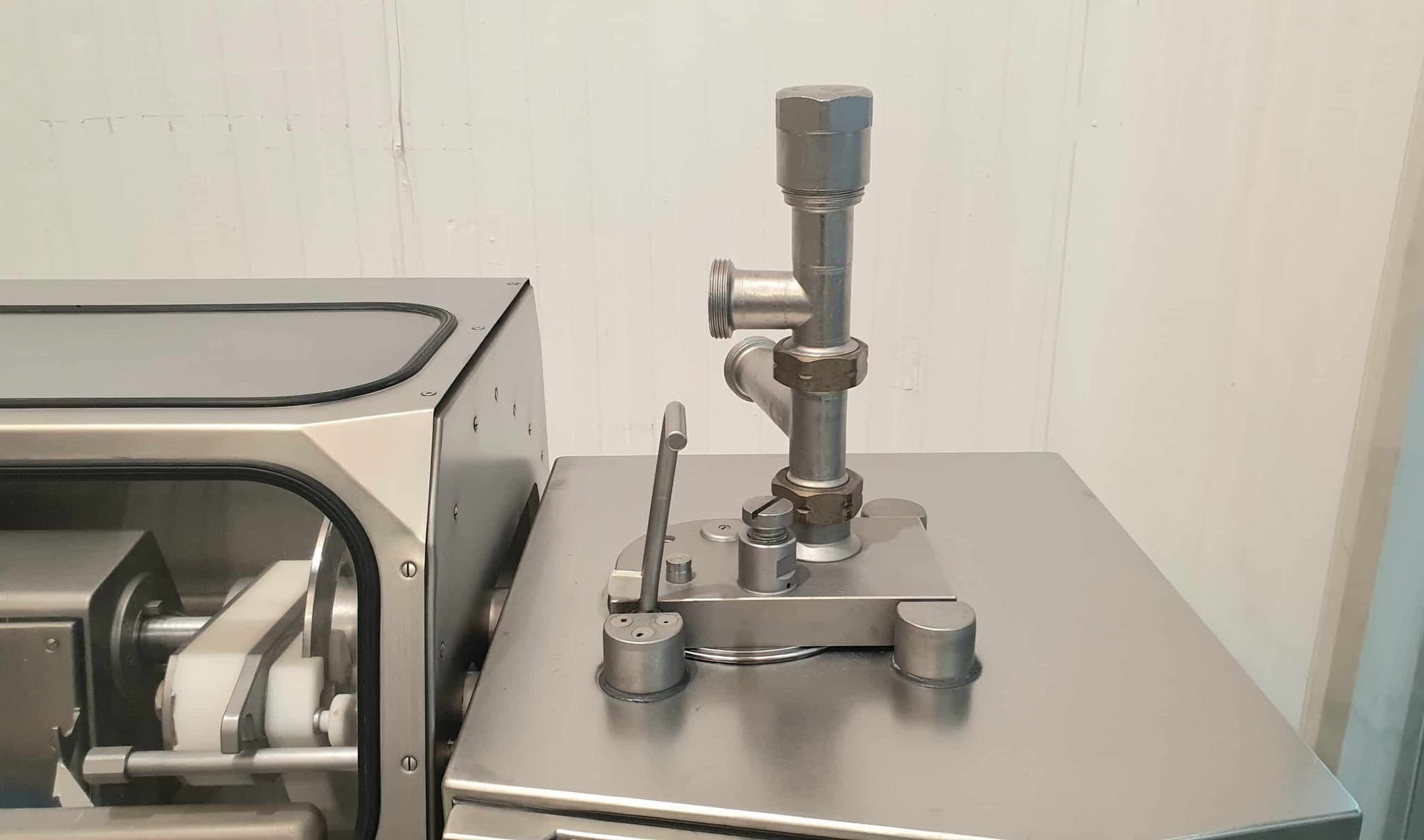 LINEA DE EMBUTICIÓN DE SALCHICHAS HANDTMANN SISTEMA AL FPVLH 242 miniatura 13