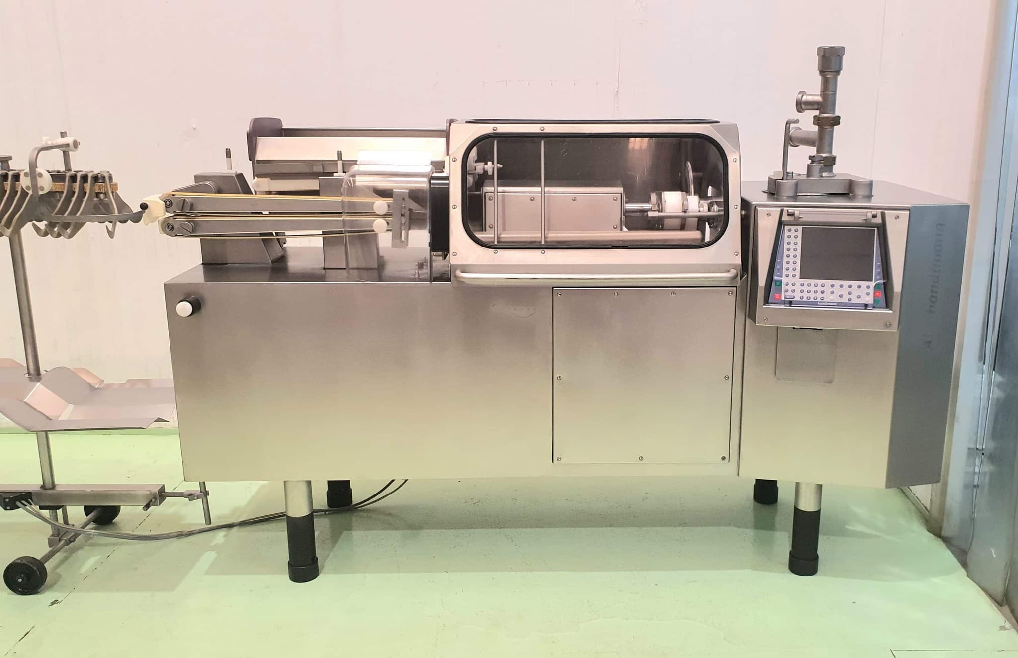 LINEA DE EMBUTICIÓN DE SALCHICHAS HANDTMANN SISTEMA AL FPVLH 242 miniatura 4