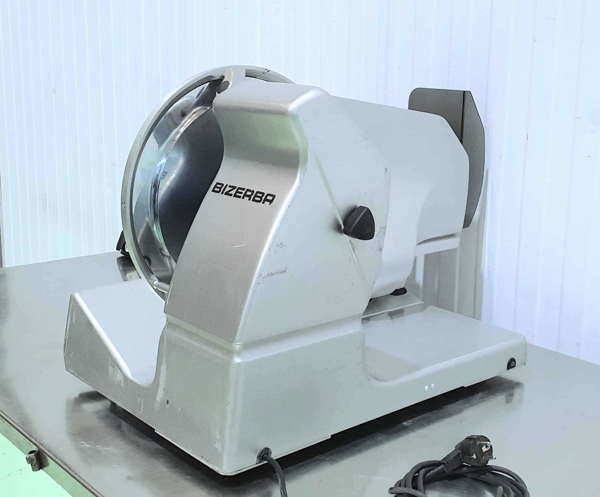 FILETEADORA MANUAL BIZERBA VS12F miniatura 8