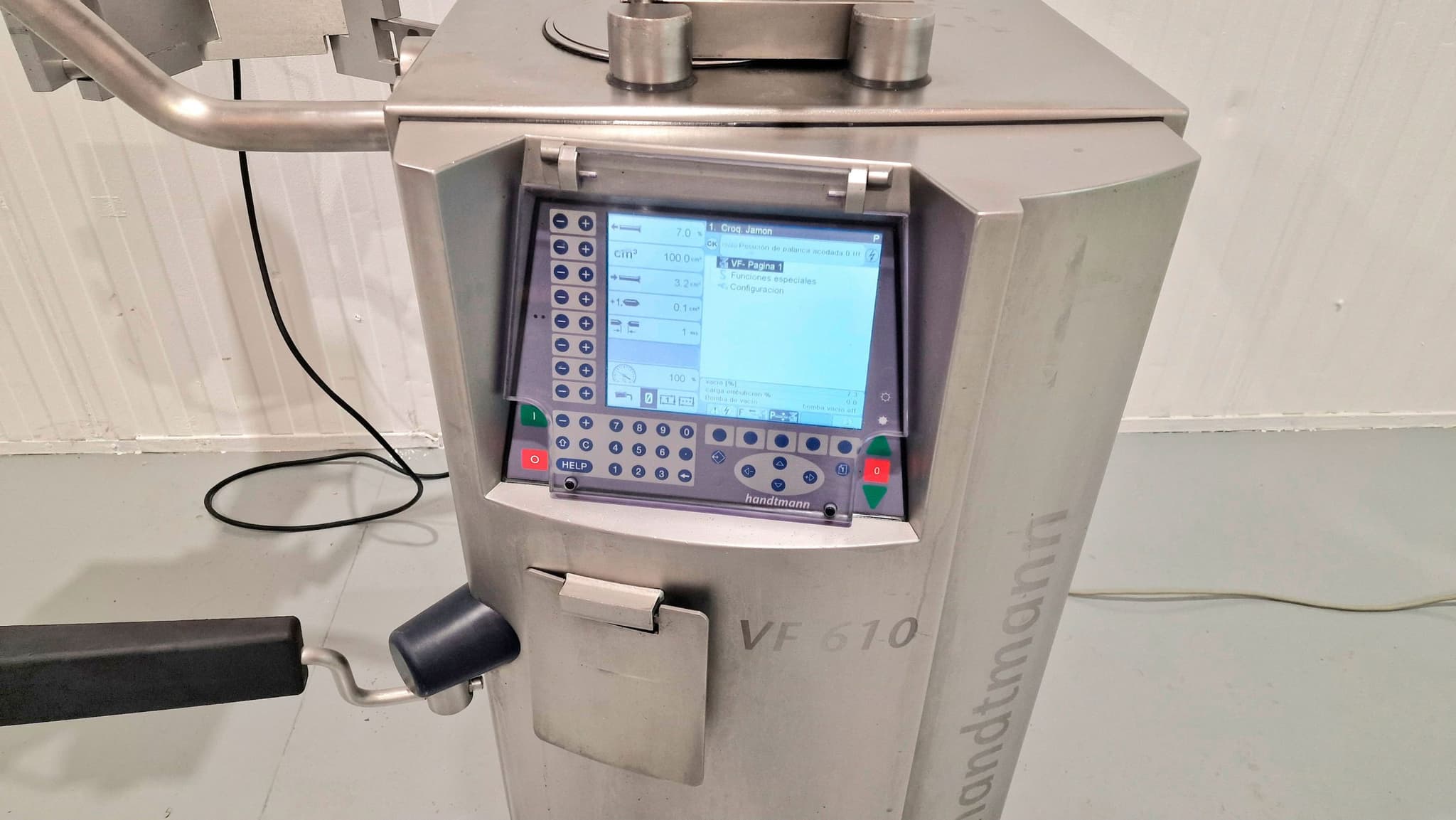 EMBUTIDORA CONTINUA HANDTMANN mod VF610 + FORMADORA ALBÓNDIGAS 79-0 miniatura 4