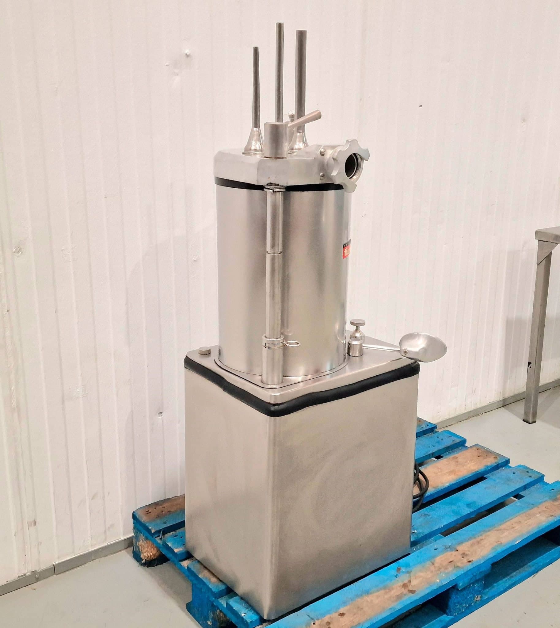 EMBUTIDORA PISTÓN FUERPLA 30L miniatura 3