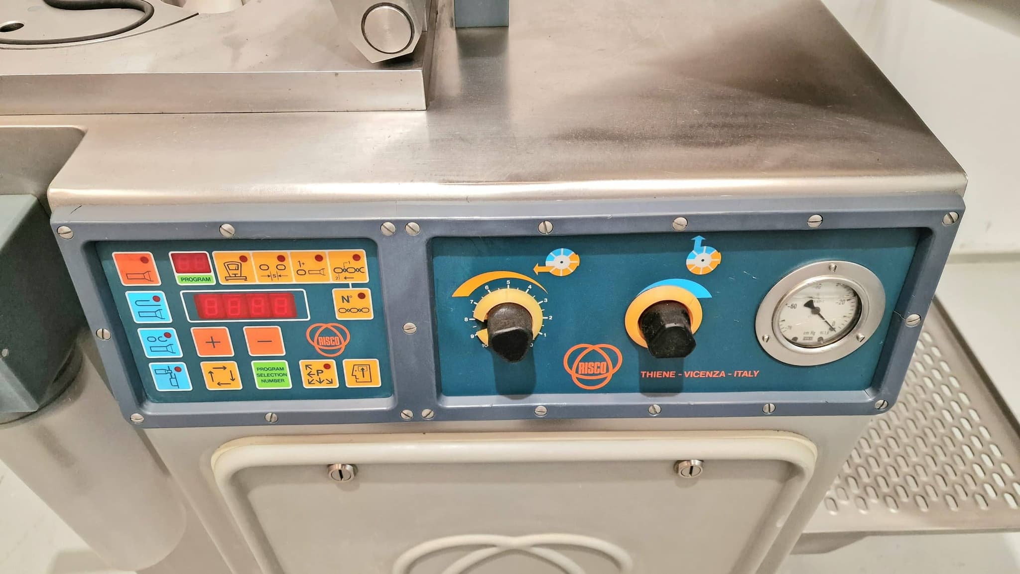 EMBUTIDORA CONTINUA RISCO RS4003 miniatura 7