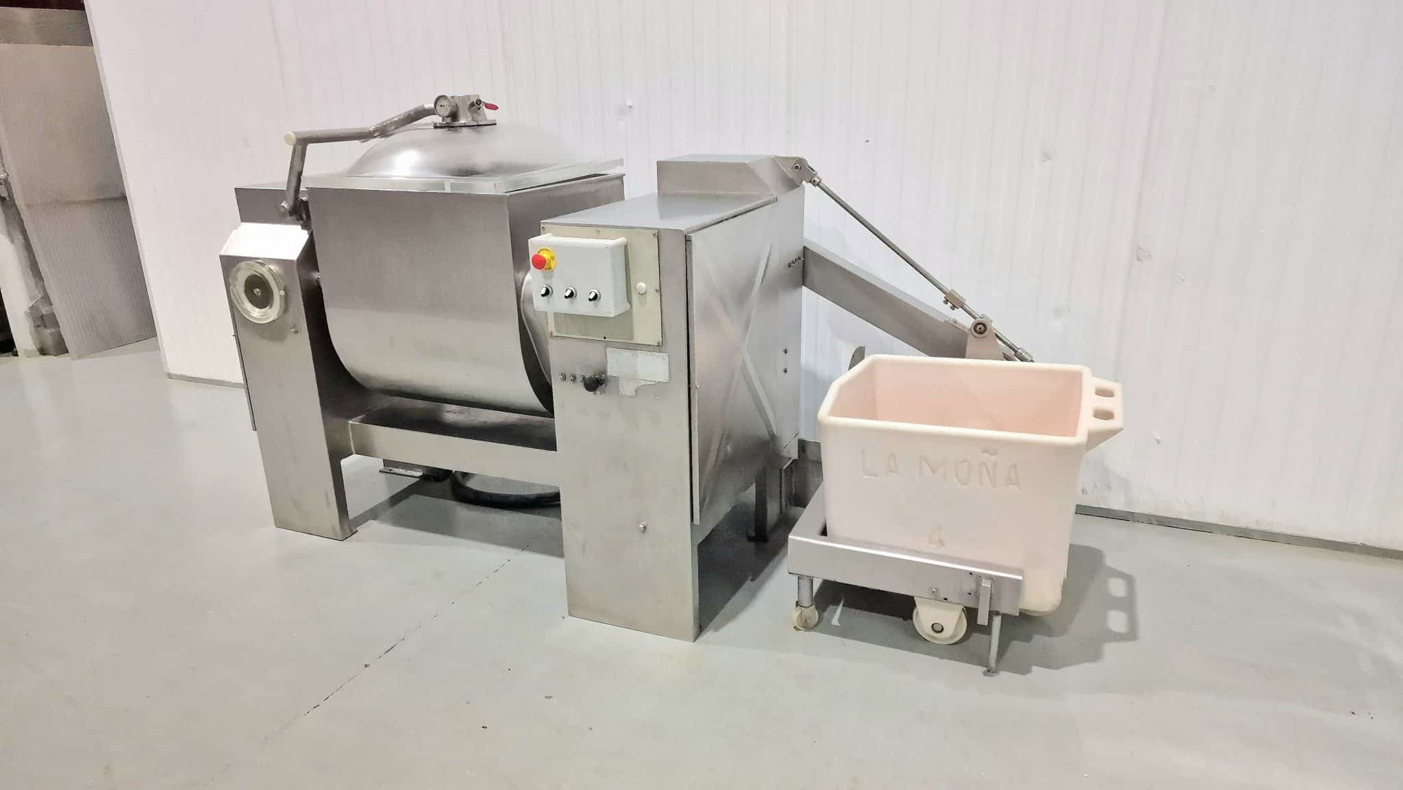 AMASADORA CON VACÍO Y ELEVADOR CATO 300 L miniatura 3