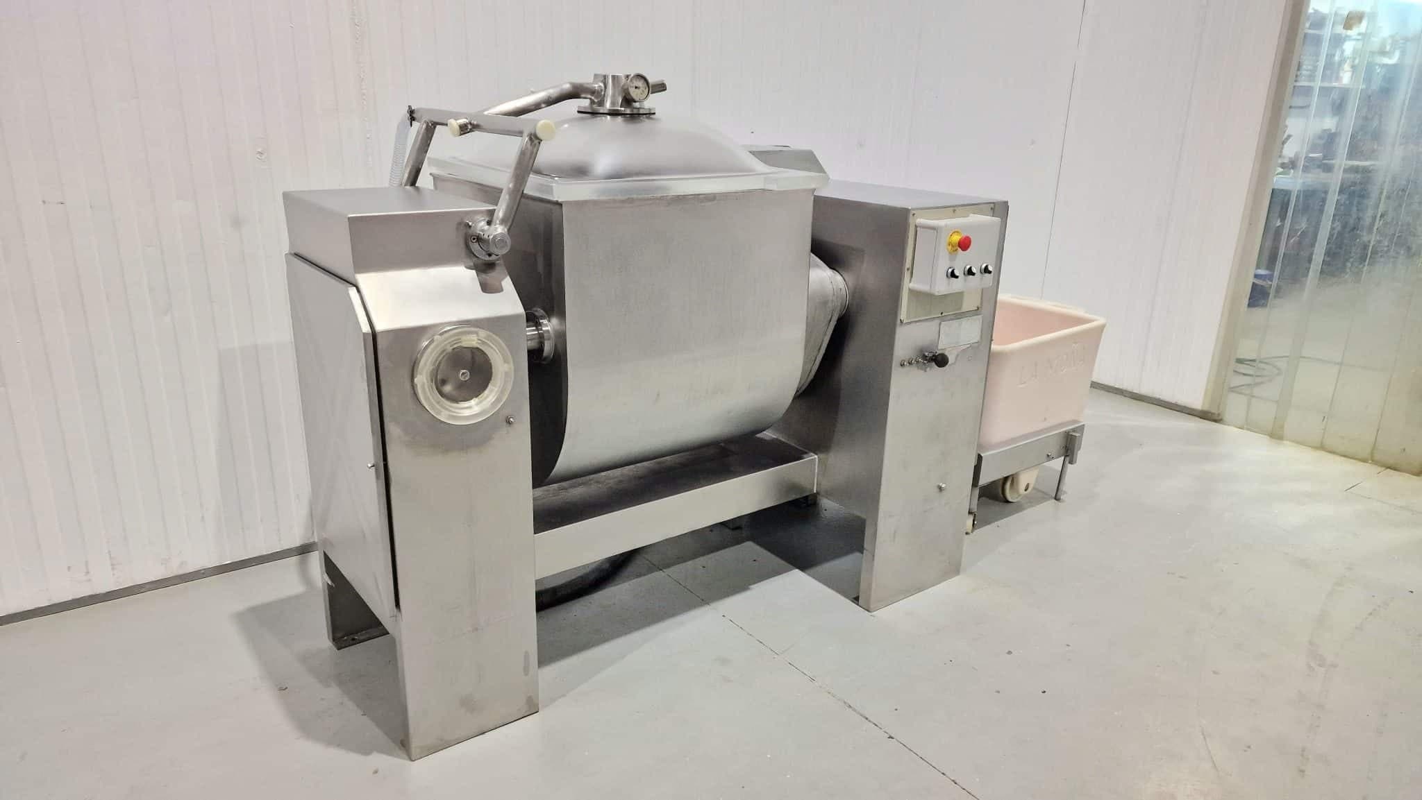 AMASADORA CON VACÍO Y ELEVADOR CATO 300 L miniatura 9