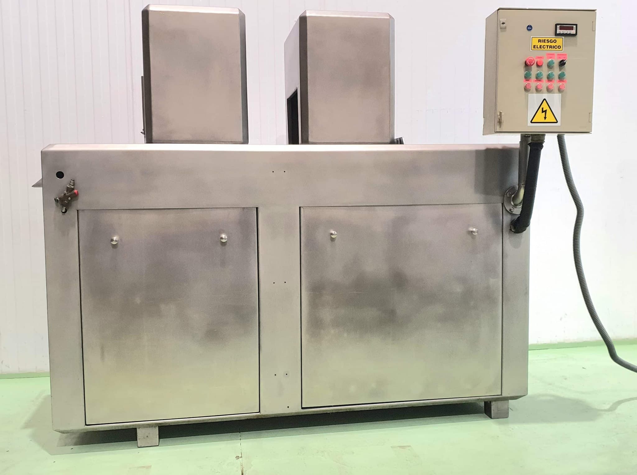 INYECTORA SALMUERA METALQUIMIA MOVISTICK 2000 miniatura 5