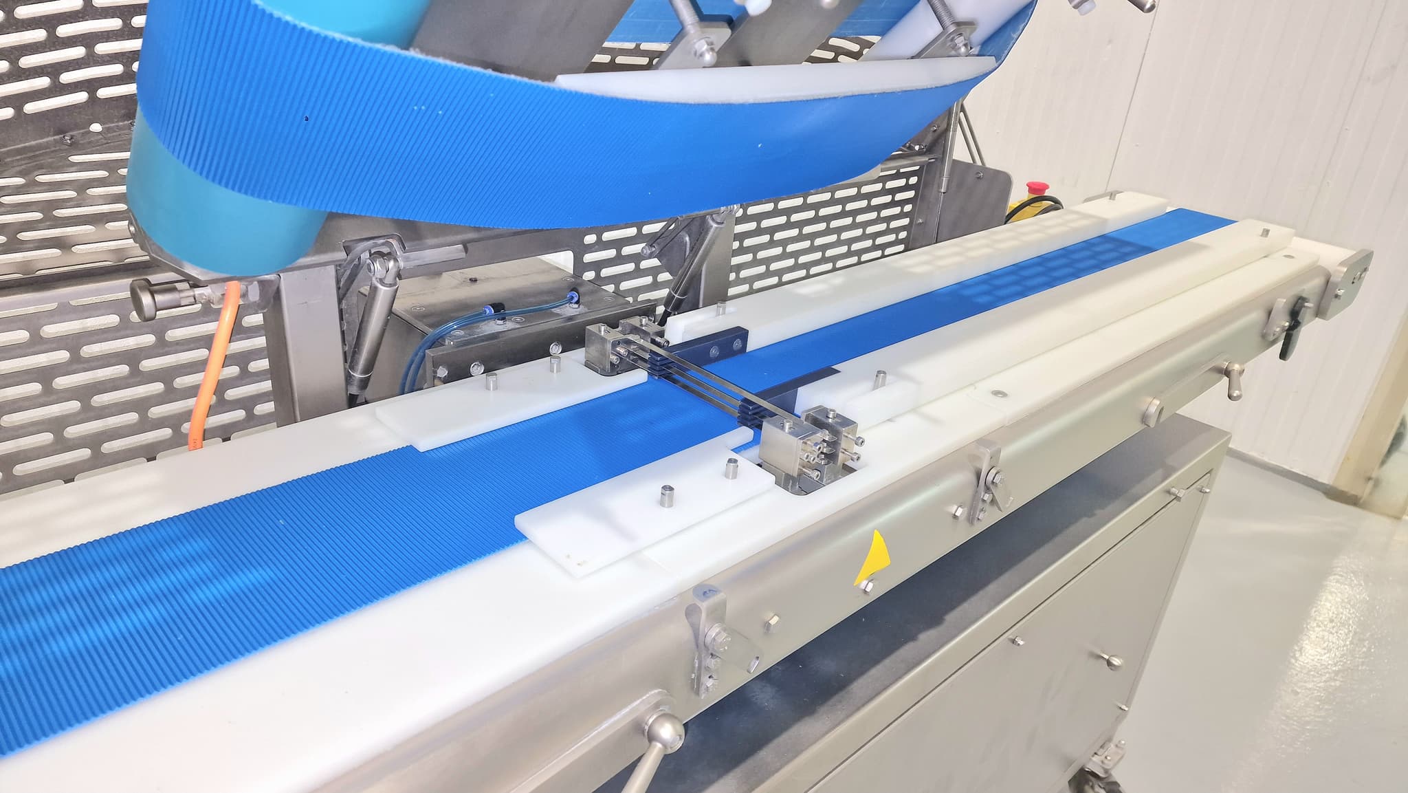 CORTADORA DE FILETES EBAKI MOD. EBAKI1 miniatura 11