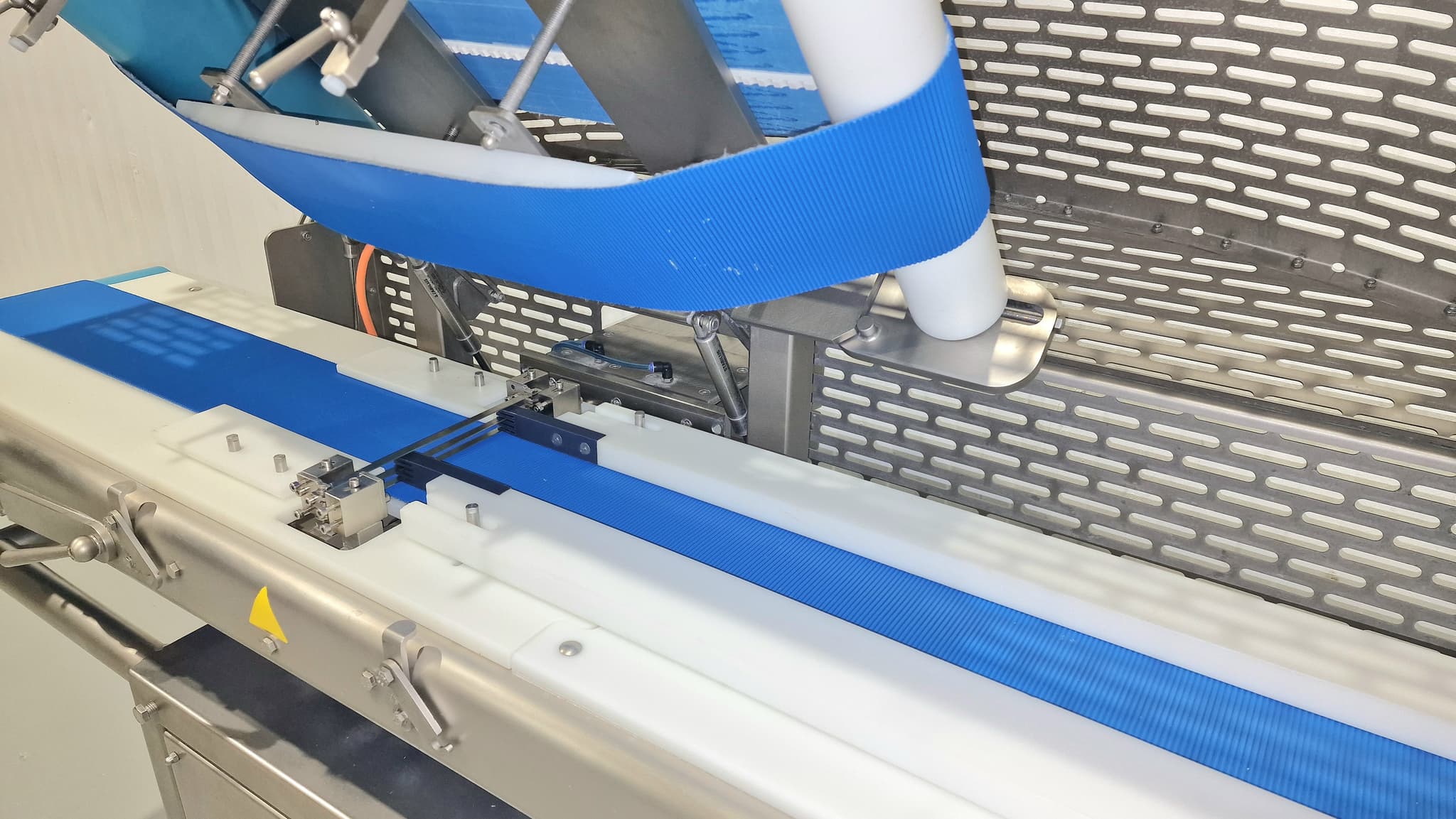 CORTADORA DE FILETES EBAKI MOD. EBAKI1 miniatura 12