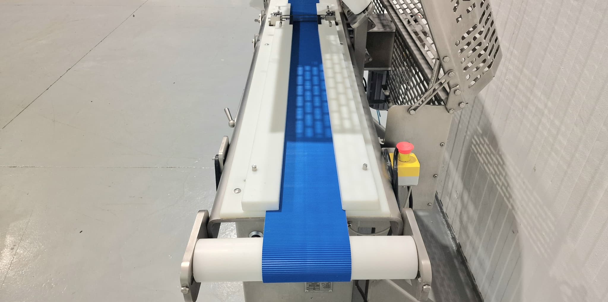 CORTADORA DE FILETES EBAKI MOD. EBAKI1 miniatura 16