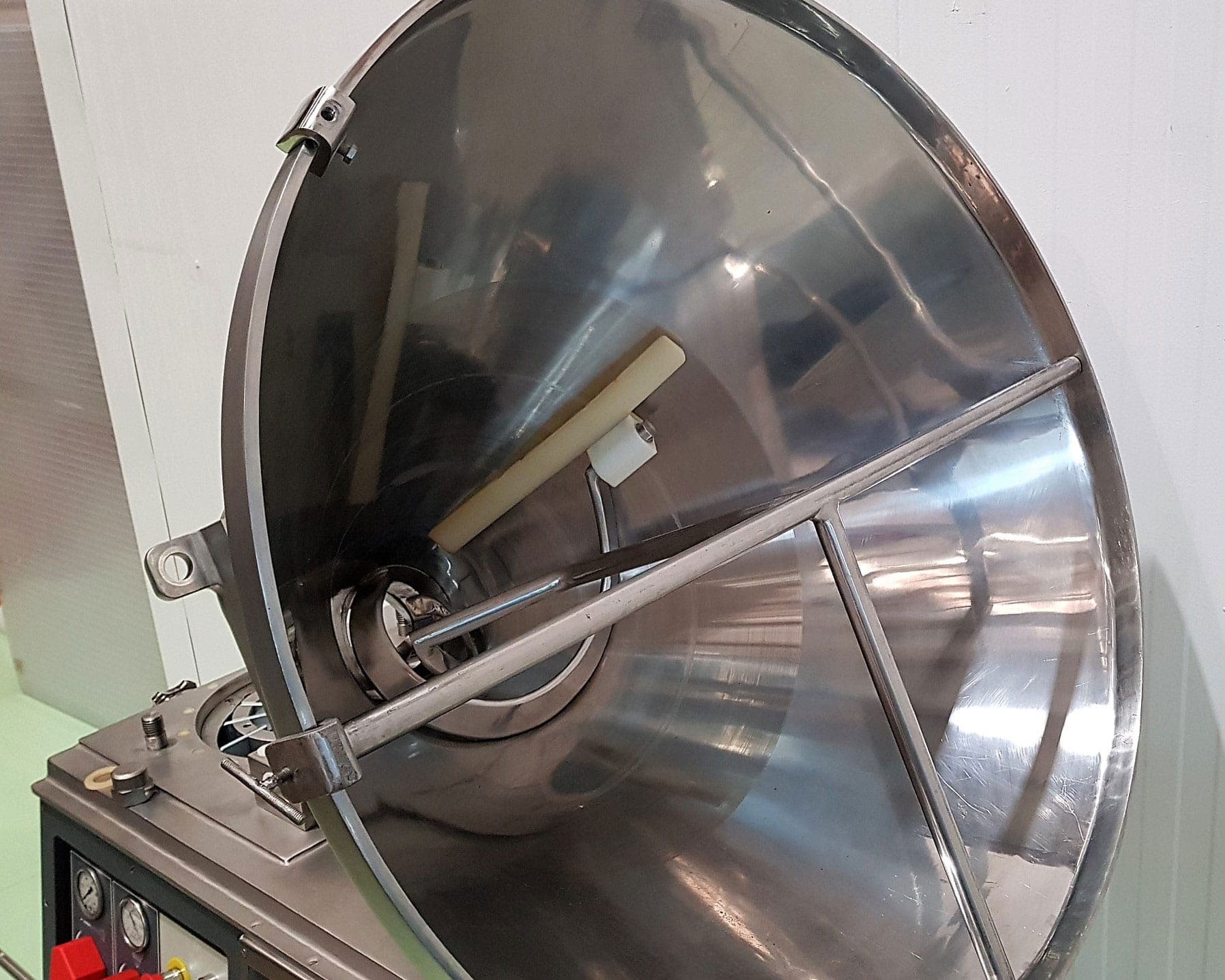 EMBUTIDORA CONTINUA CON VACÍO CATO EB1 miniatura 6