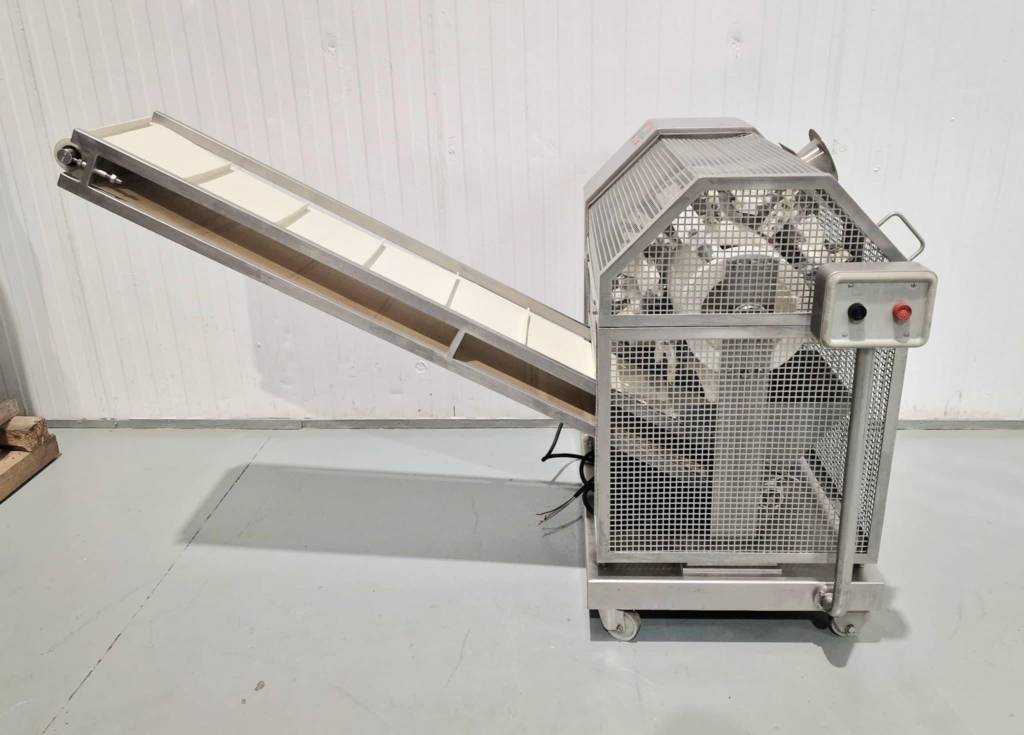 MÁQUINA PARA CORTAR SALCHICHAS RISCO RI miniatura 2