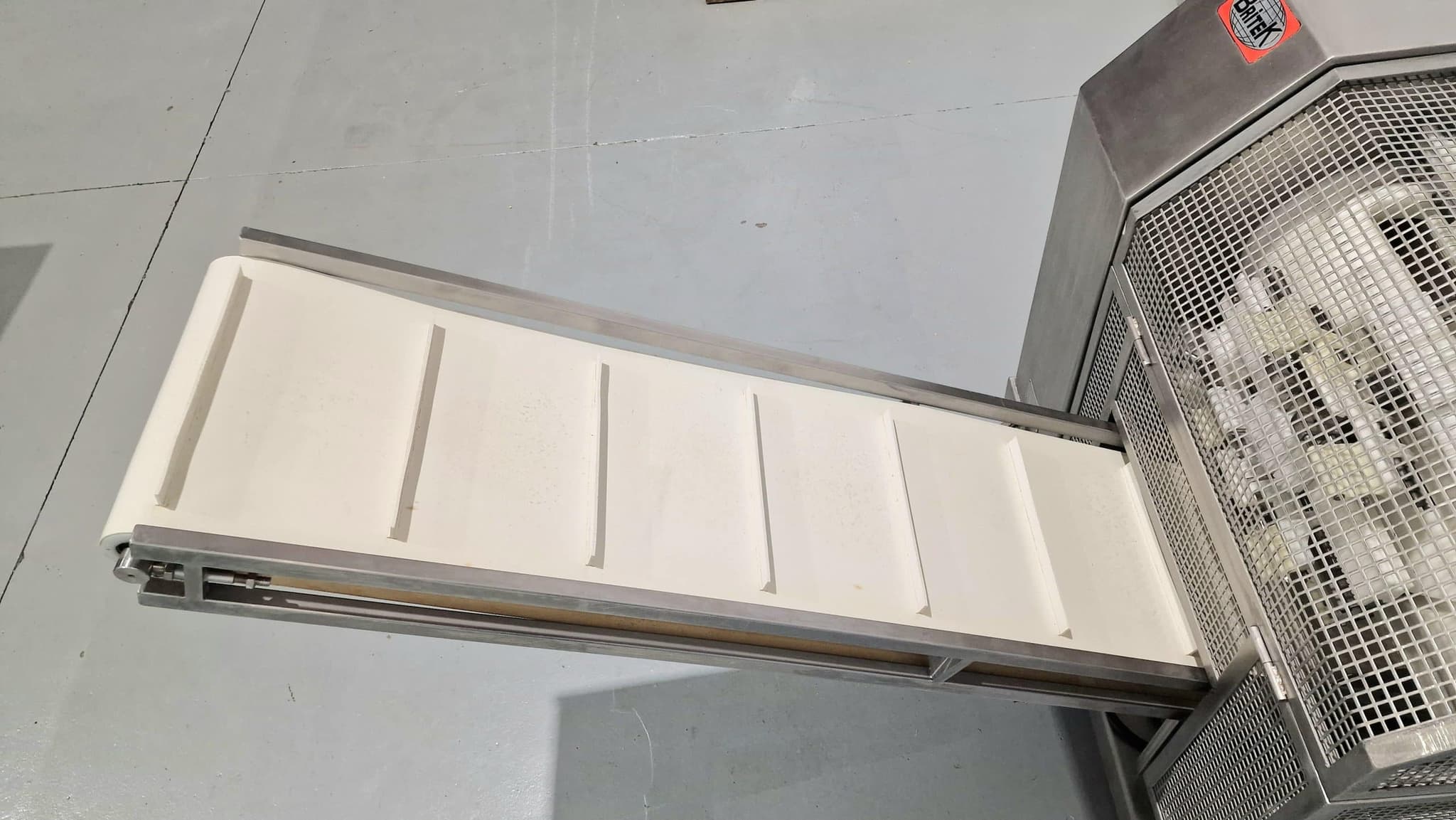 MÁQUINA PARA CORTAR SALCHICHAS RISCO RI miniatura 10