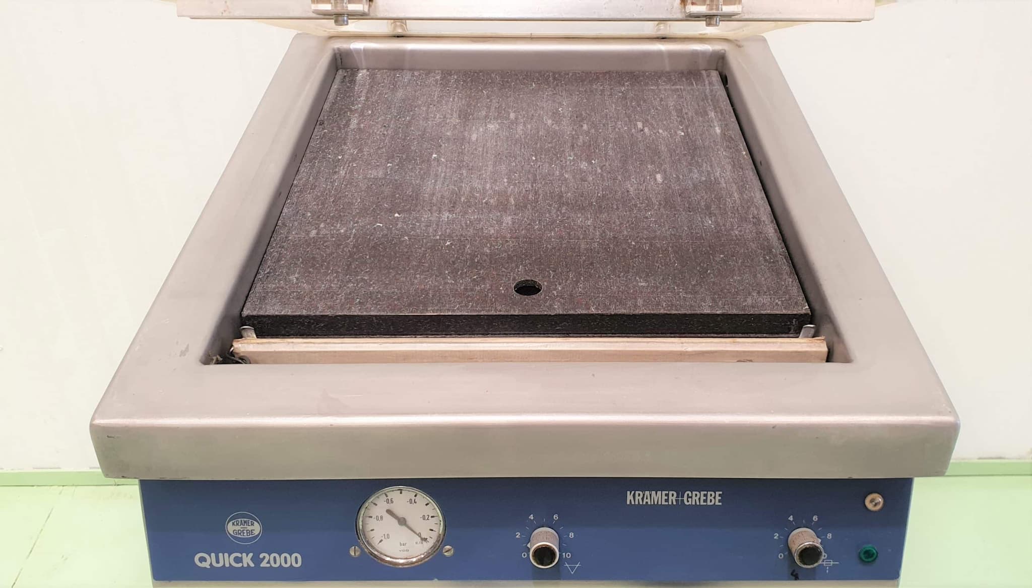 ENVASADORA AL VACÍO KRAMER GREBE Quick miniatura 5