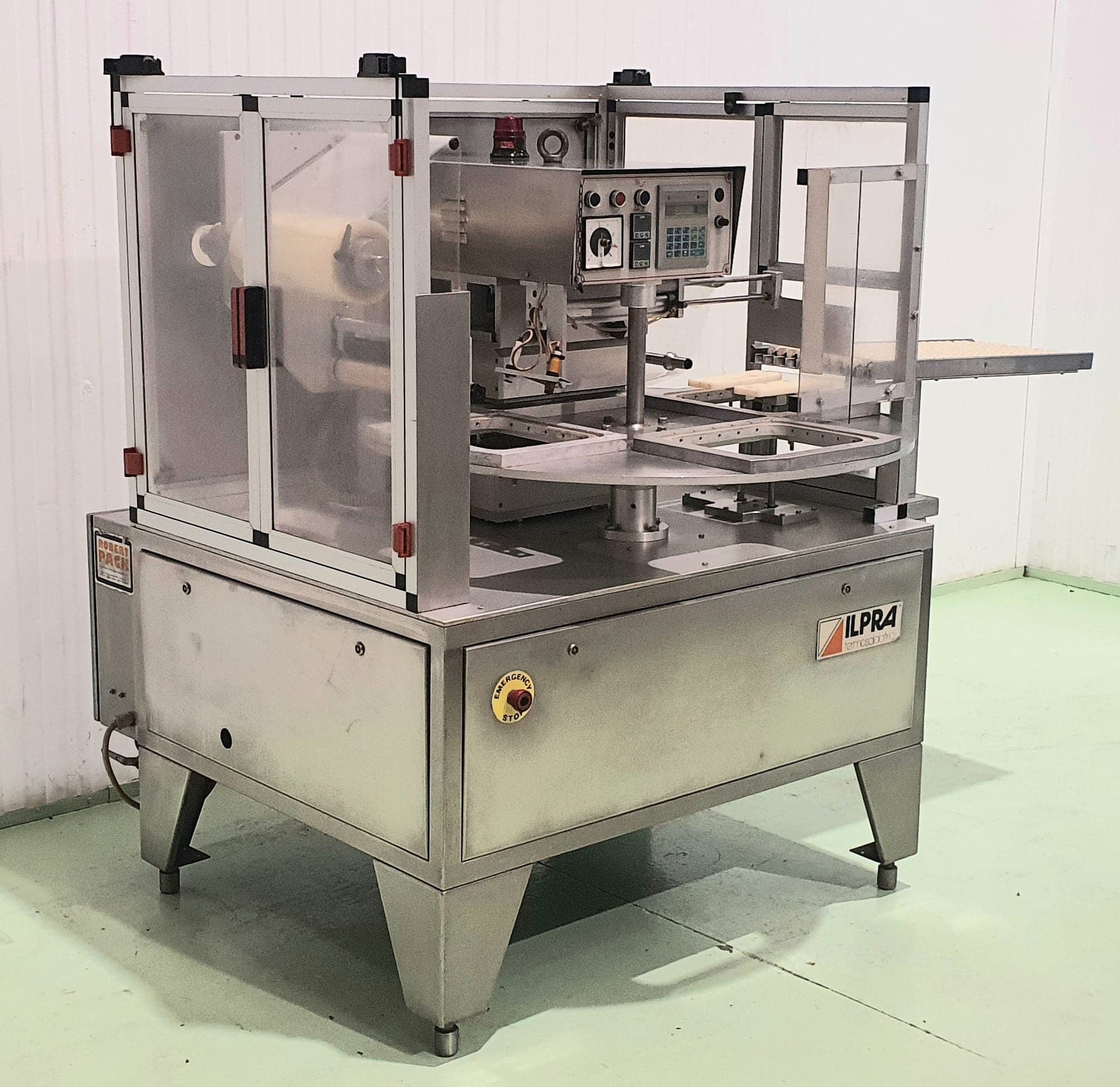 TERMOSELLADORA AUTOMÁTICA ILPRA  mod. FP 800 V/G
