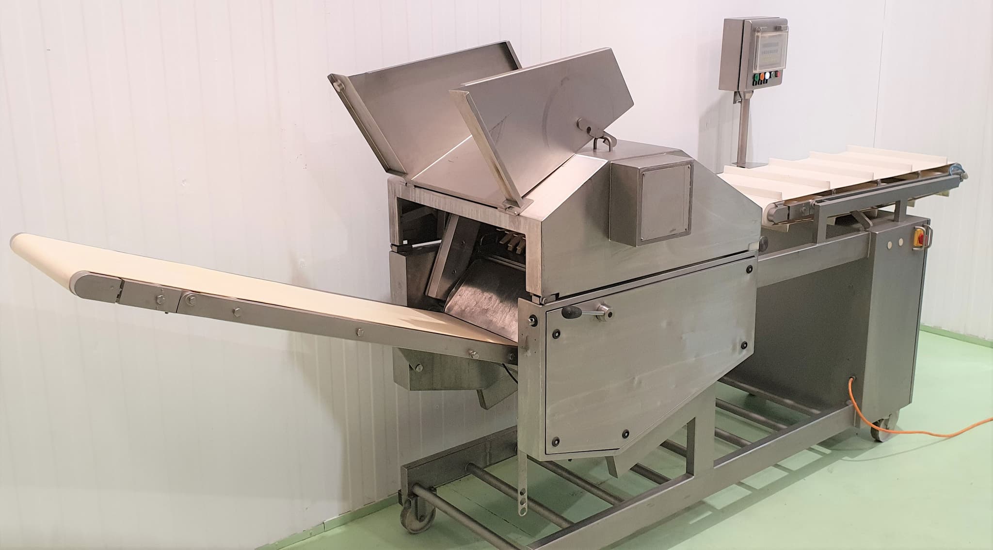 DESVELADORA AUTOMÁTICA MAJA SRA 8000