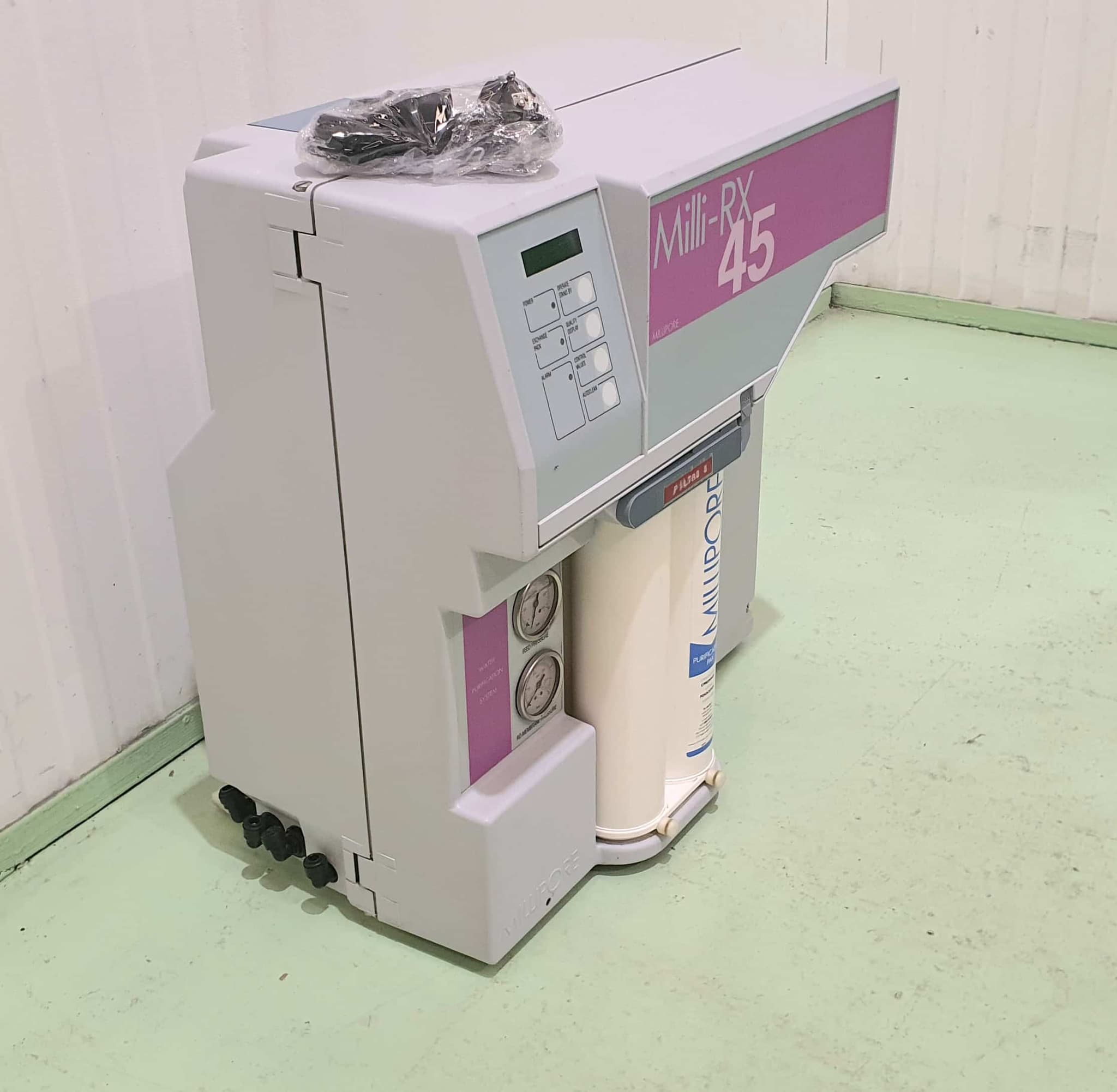 MILLIPORE DEPOSITO DE 350L DEPURADORA Y FILTRO DE SAL miniatura 3