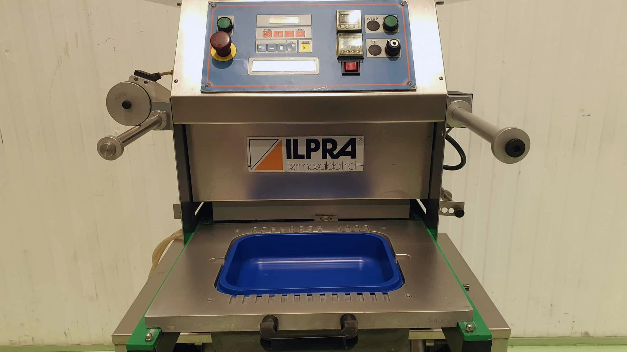 TERMOSELLADORA SEMI AUTOMÁTICA ILPRA 400V/G II miniatura 7