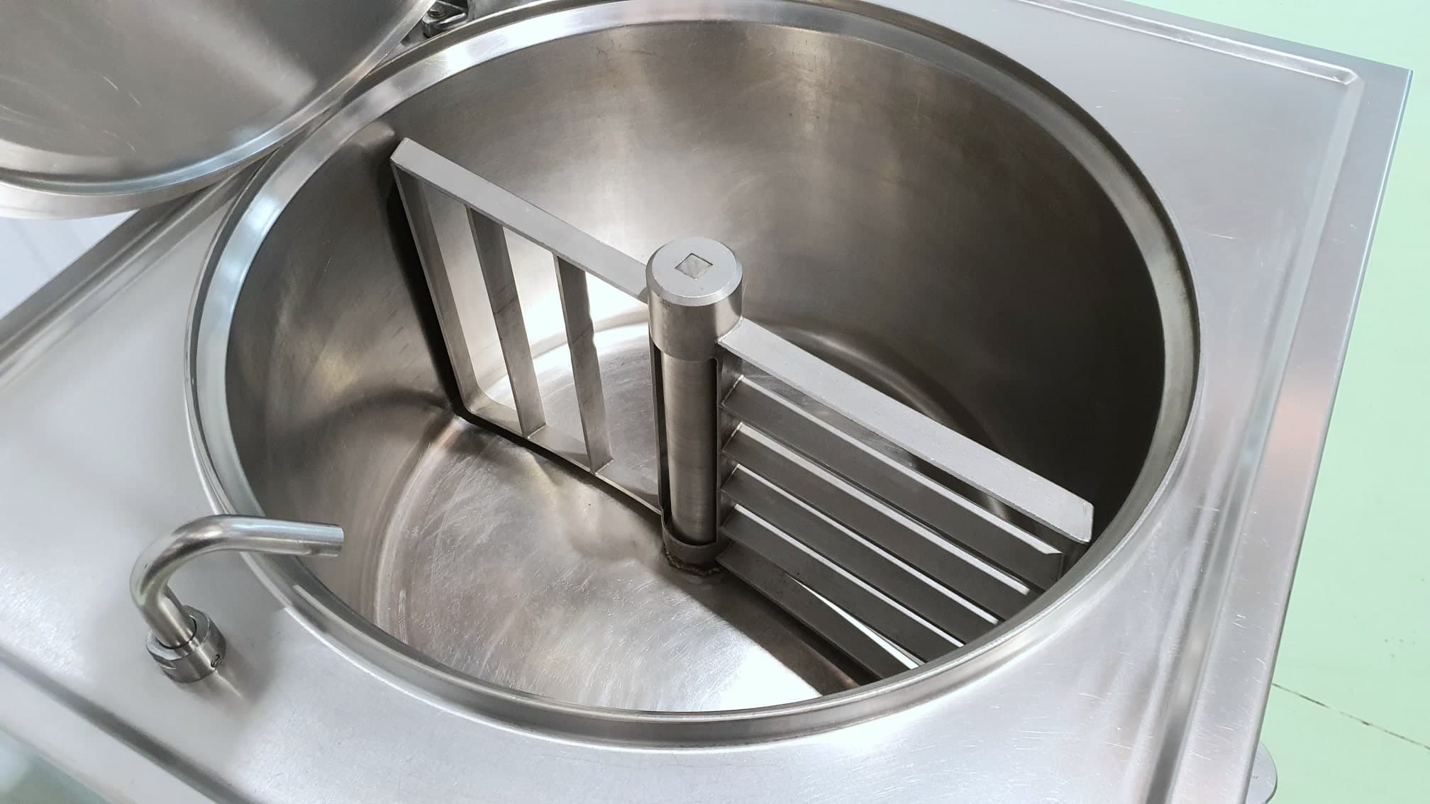 MARMITA ELÉCTRICA CON REMOVEDOR 150L miniatura 7