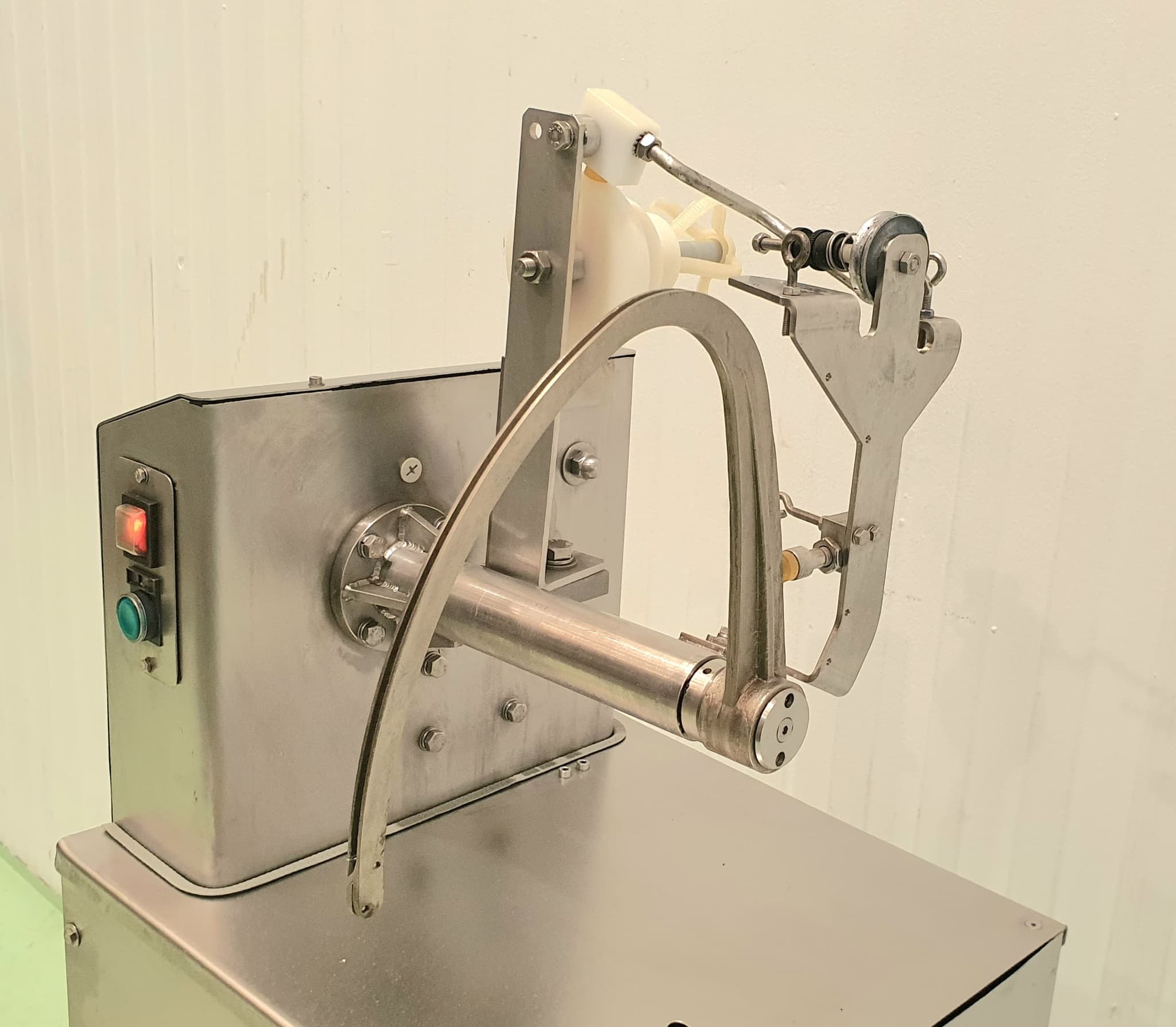 ATADORA DE RAMOS  TOM Tye-O-Matic tying system miniatura 5