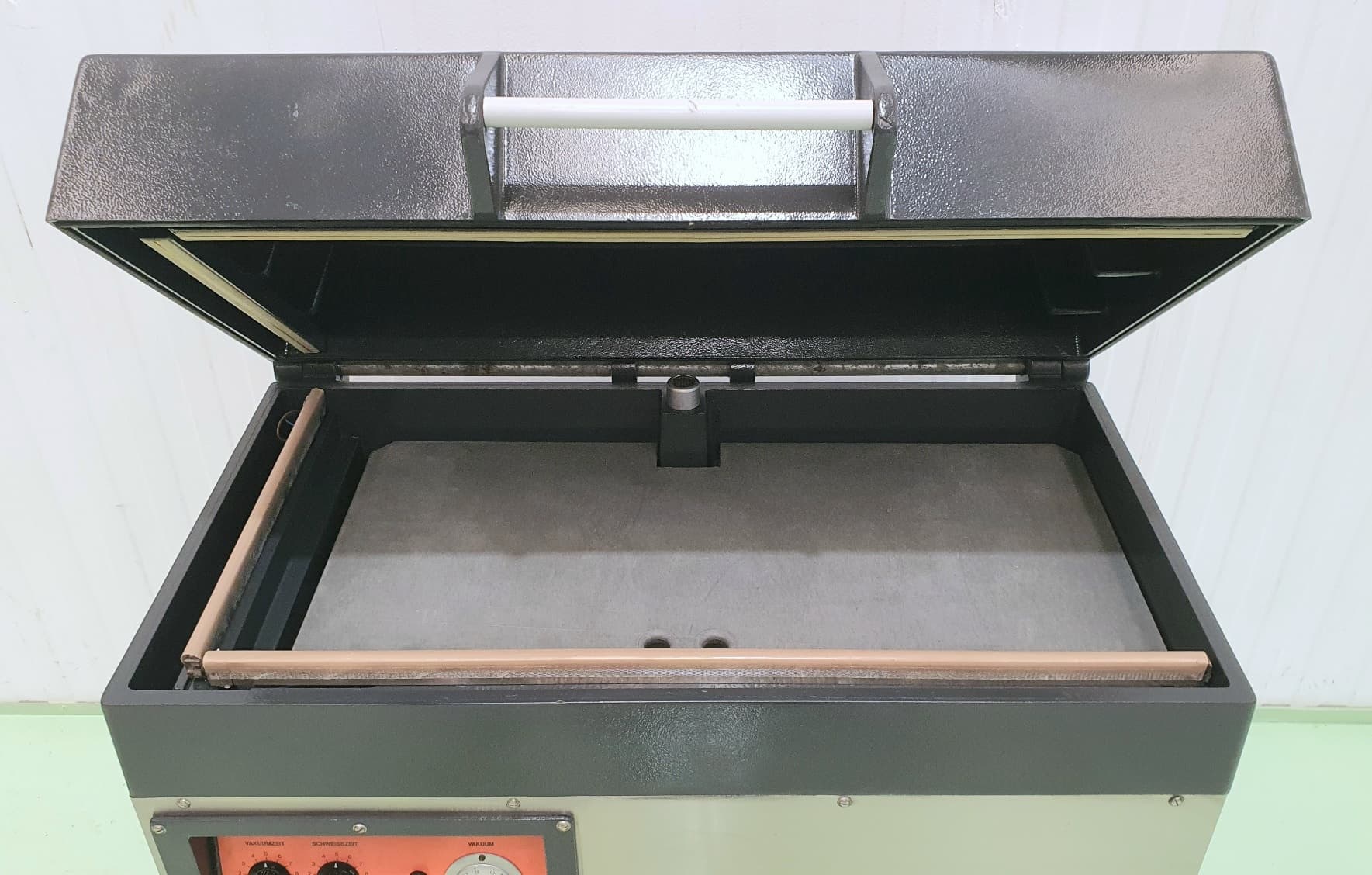 MÁQUINA DE VACÍO CAMPANA ROSCHERMATIC mod. VM-8/S, bomba 100m3Busch miniatura 6