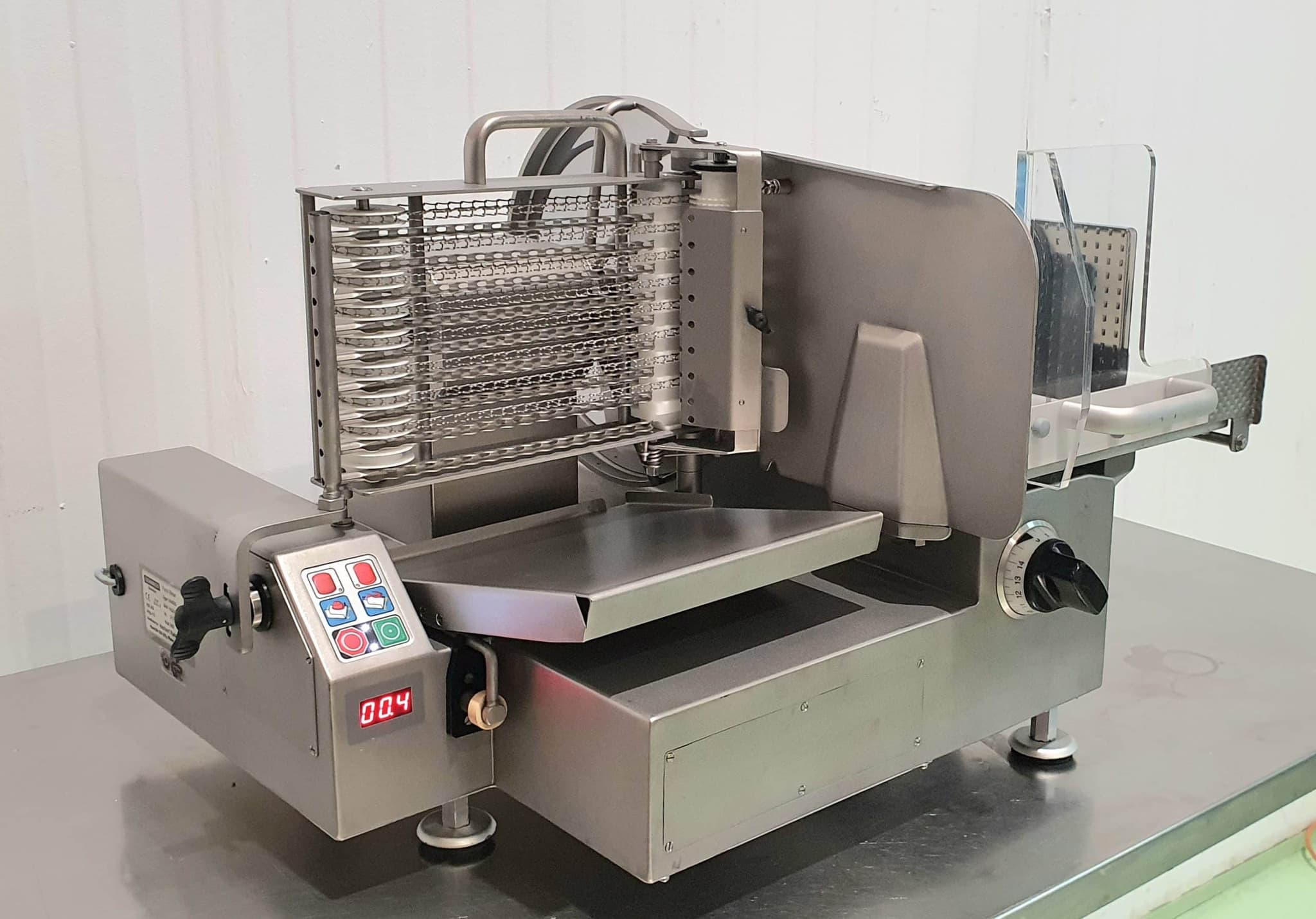 LONCHEADORA AUTOMÁTICA SCHARFEN VA2000 2017