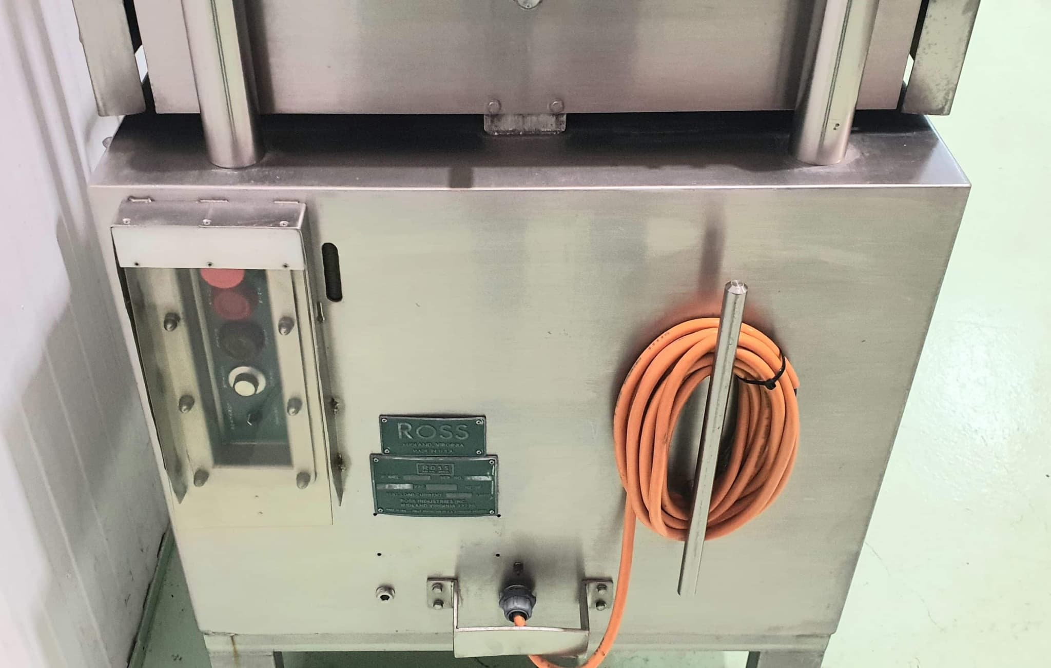 LONCHEADORA AUTOMÁTICA ROSS MODELO 950-2 CALIBRES miniatura 12