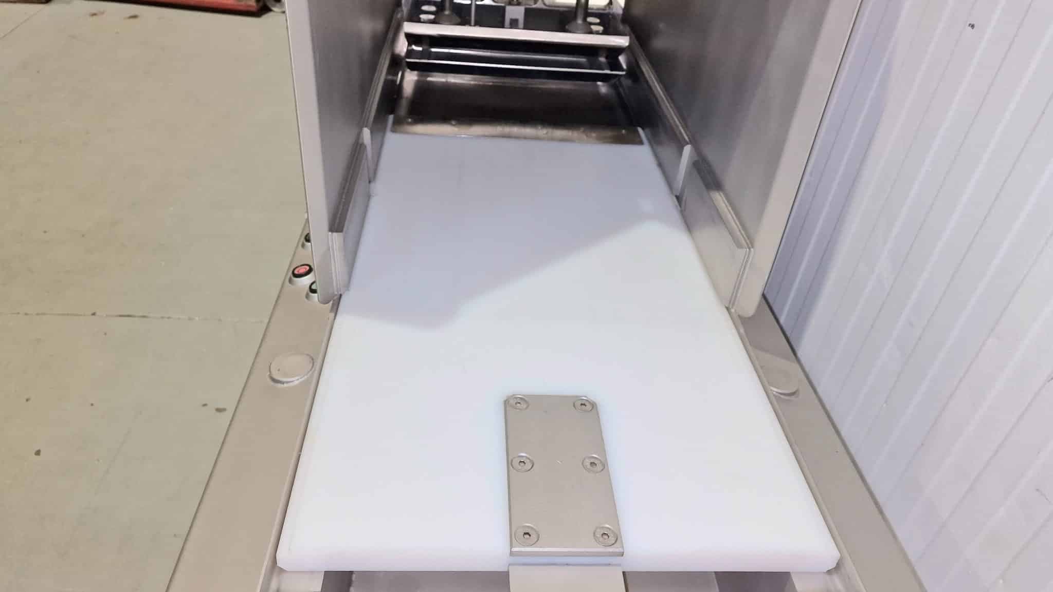 CORTADORA DE DADOS MAGURIT UNICUT555 miniatura 8