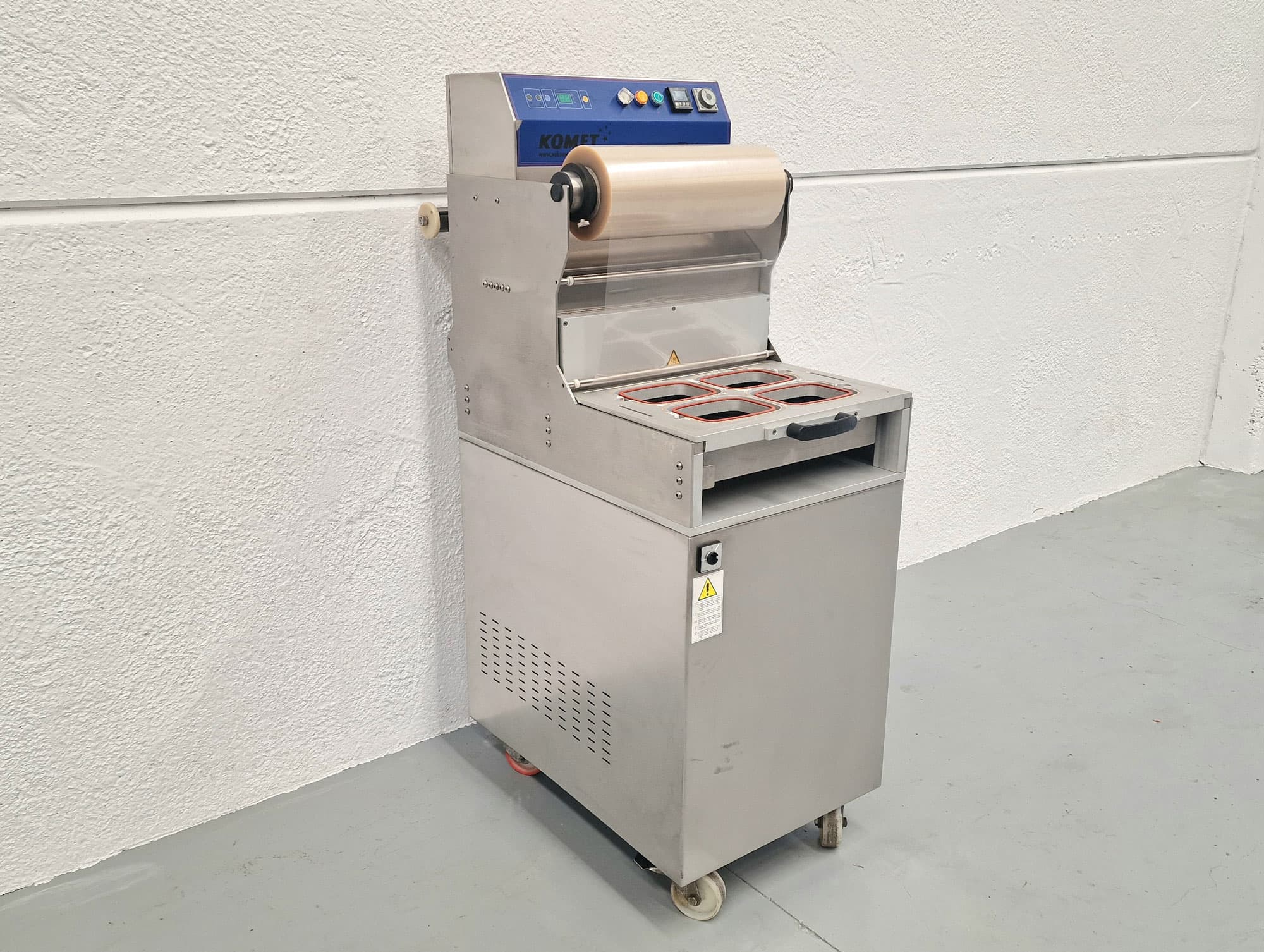 TERMOSELLADORA SEMI AUTOMÁTICA KOMET mod. TS-11