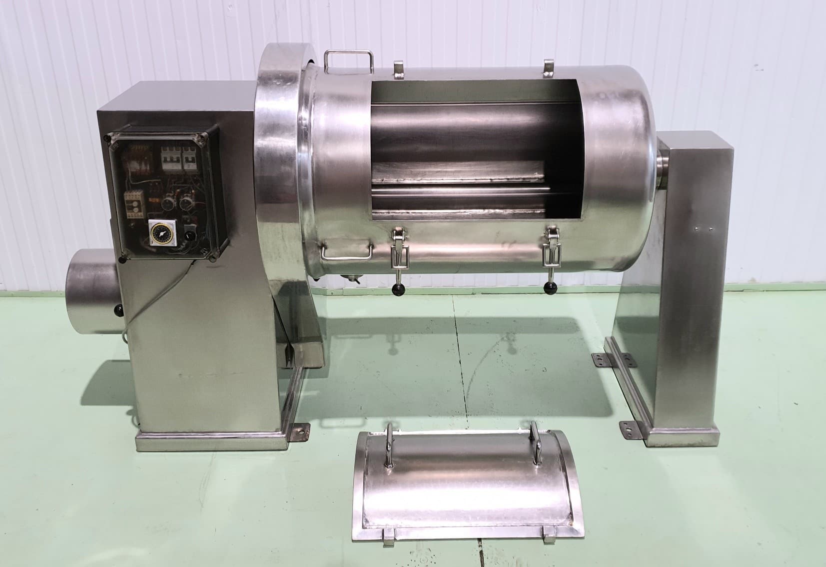 BOMBO DE SALADO LAINT 200L