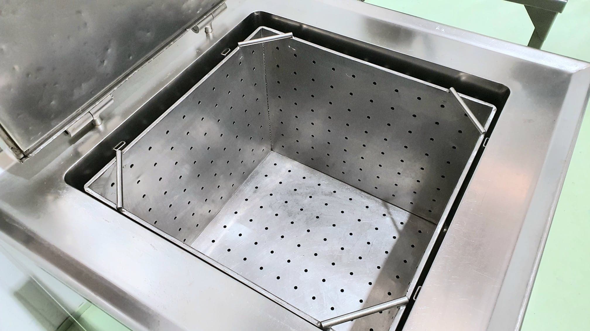 MARMITA ELÉCTRICA INOX 400 LITROS miniatura 7