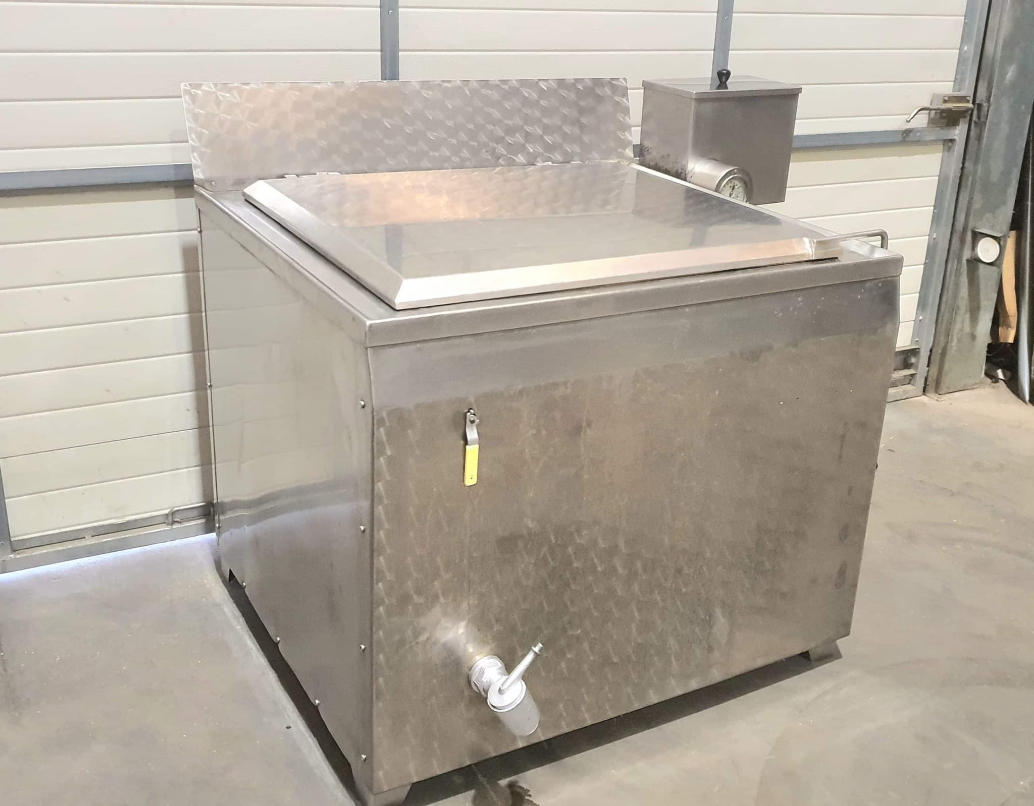 MARMITA DE VAPOR 400L