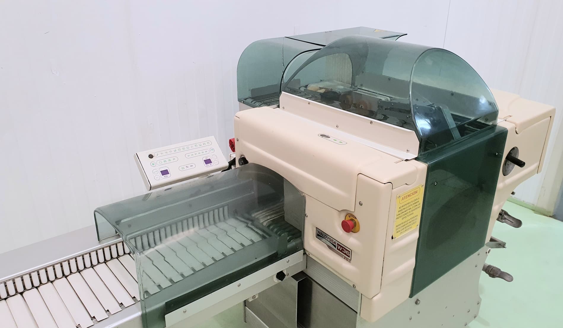 ENVASADORA RETRACTILADORA FILM EXT WALDYSSA  W36 miniatura 3