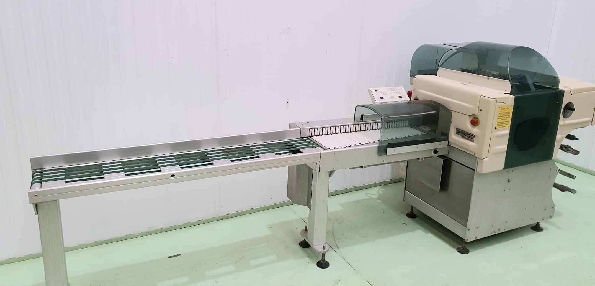 ENVASADORA RETRACTILADORA FILM EXT WALDYSSA  W36 miniatura 4