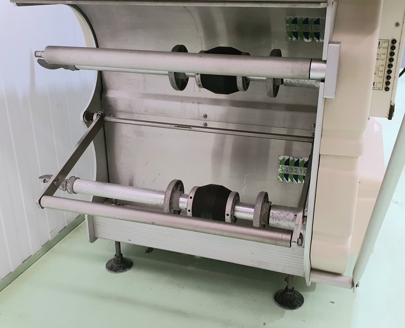 ENVASADORA RETRACTILADORA FILM EXT WALDYSSA  W36 miniatura 9