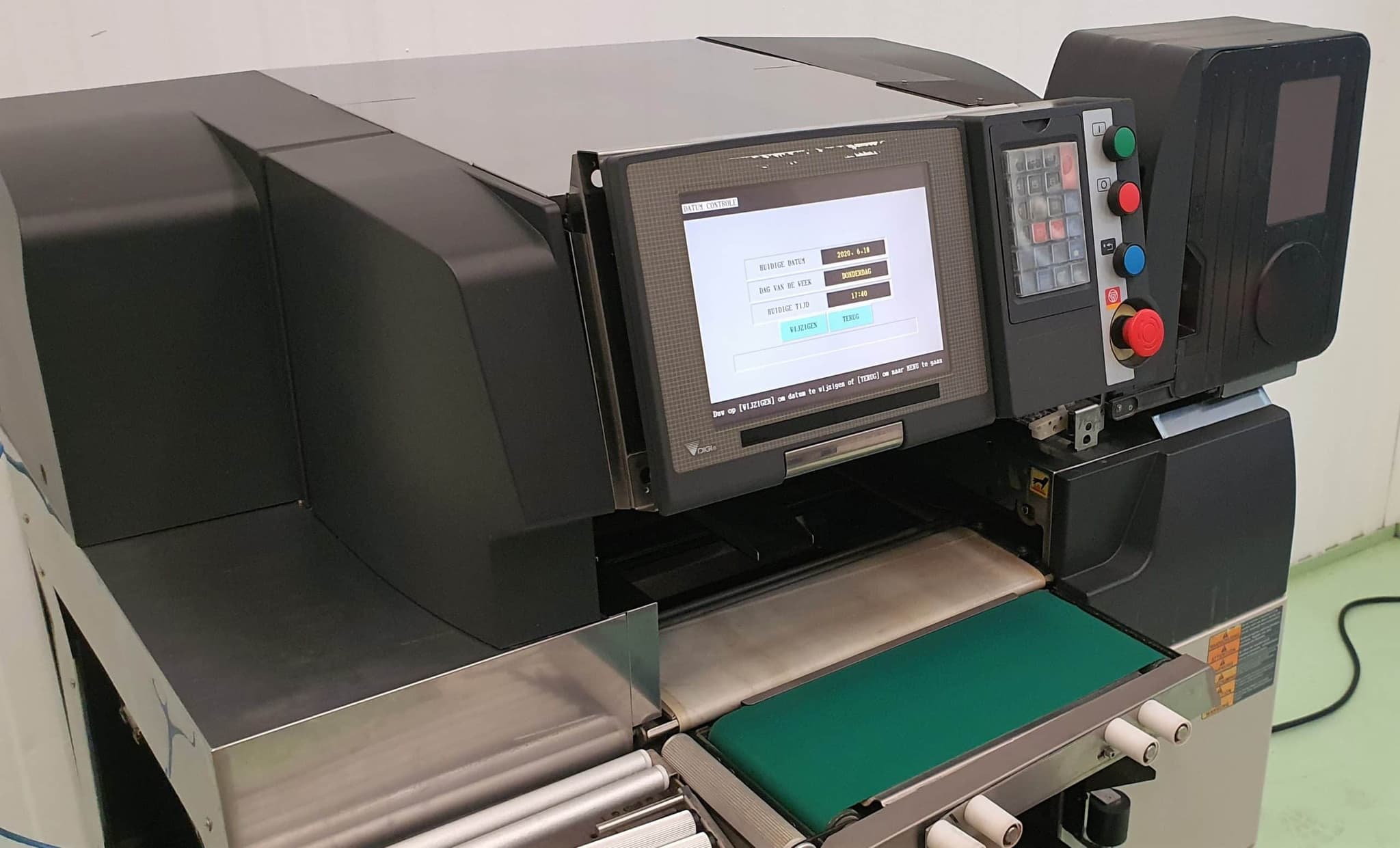 ENVASADORA DE FILM EXTENSIBLE DIGI mod. AV4600-AT miniatura 5