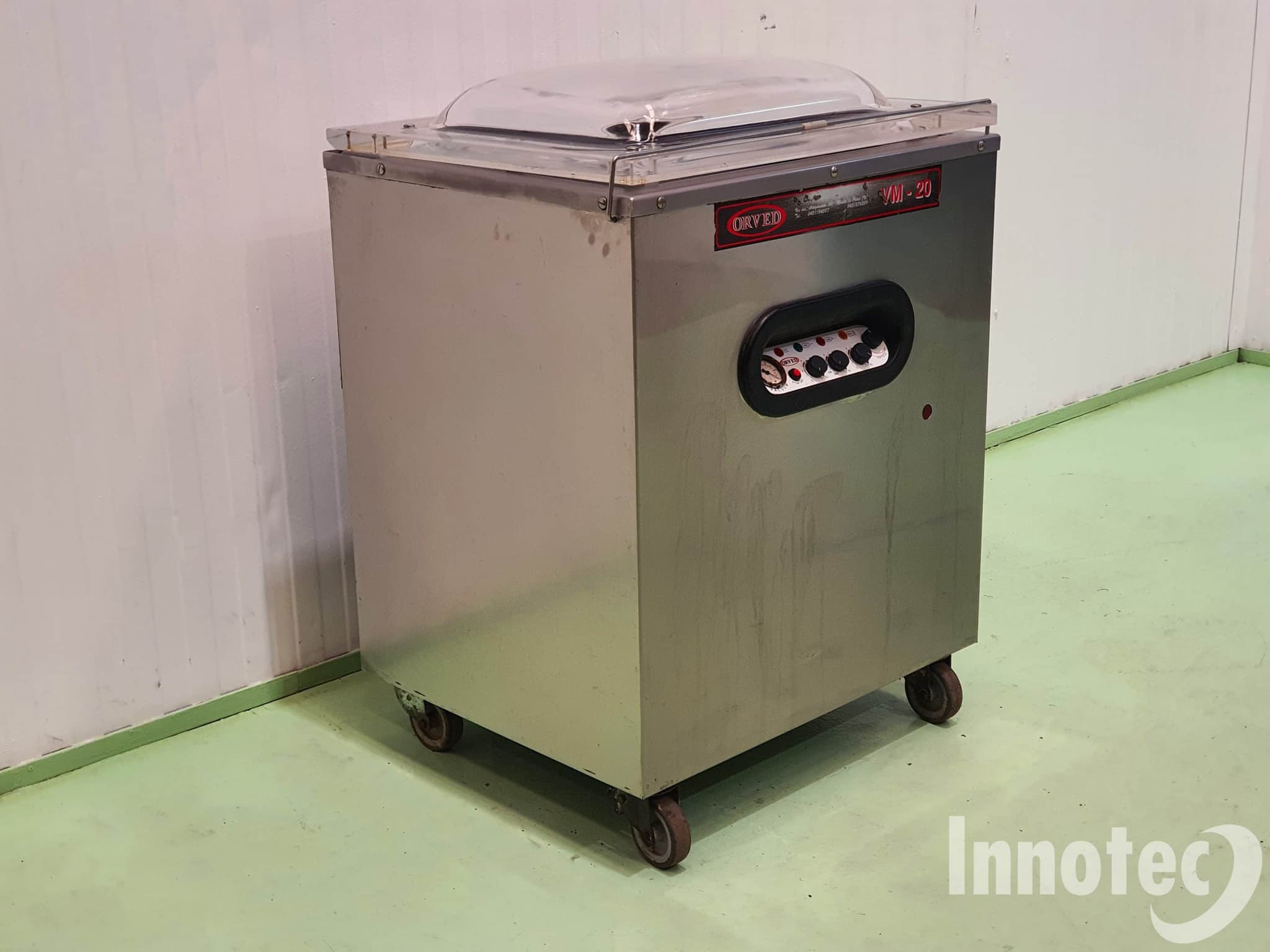 ENVASADORA AL VACÍO ORVED VM-20