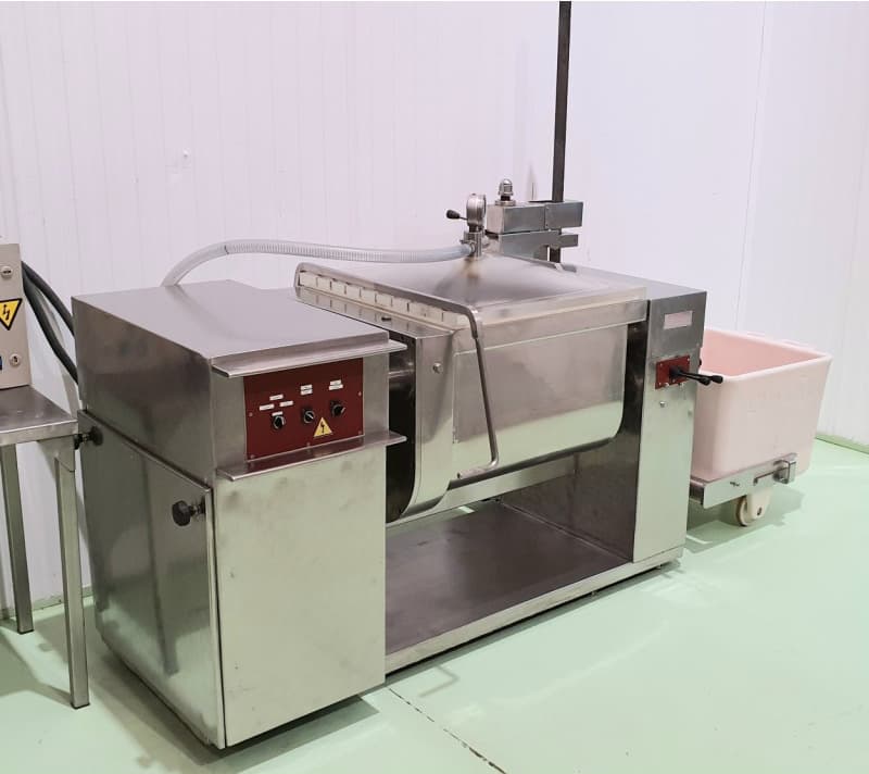 AMASADORA FATOSA 250L con Elevador y vacío miniatura 3