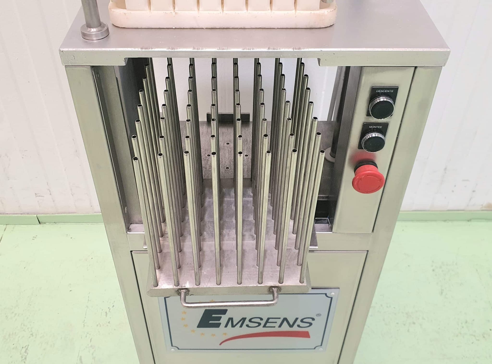 FORMADORA DE BROCHETAS EMSENS ESA miniatura 8