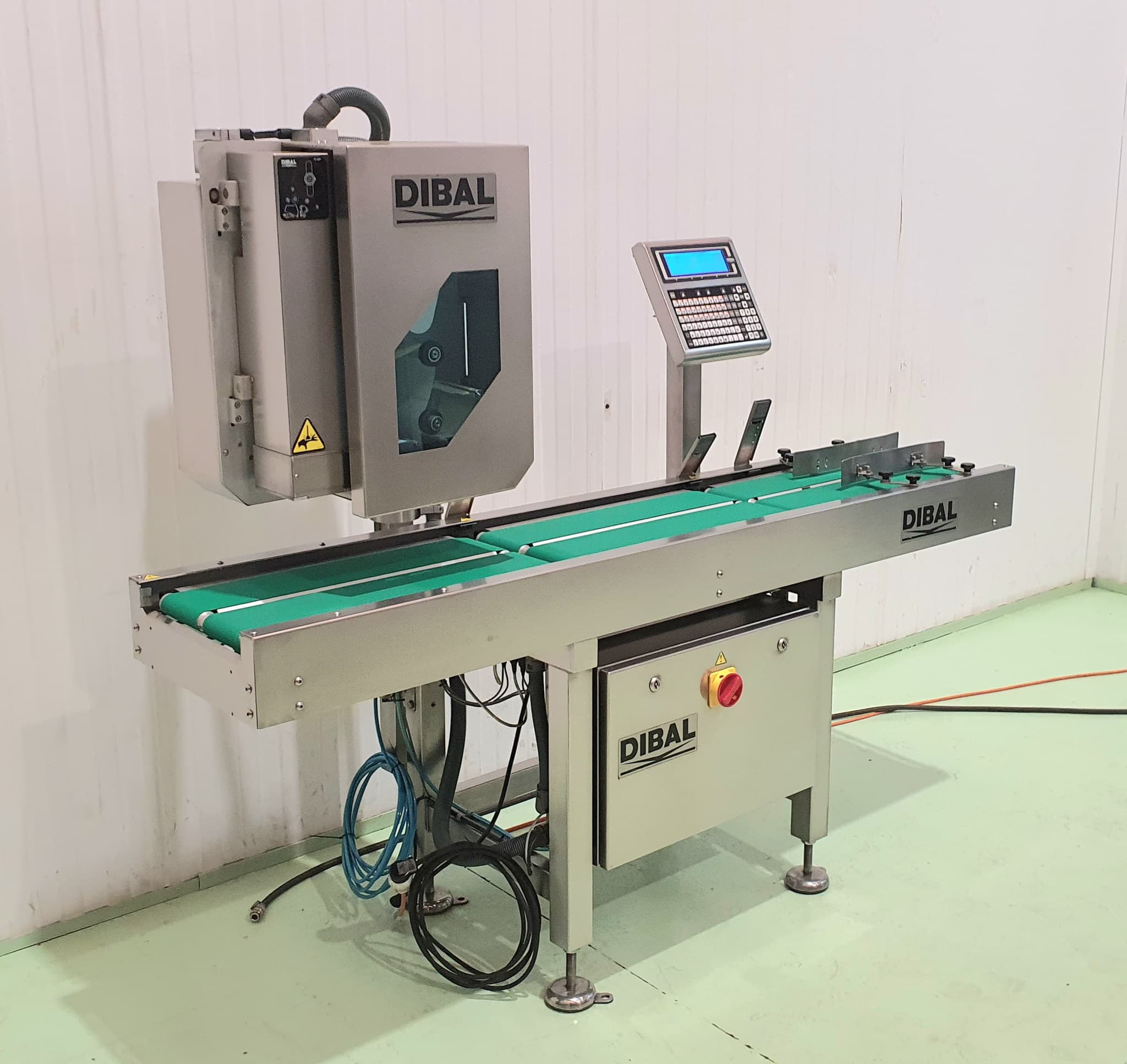 ETIQUETADORA PESADORA AUTOMÁTICA DIBAL LS3000