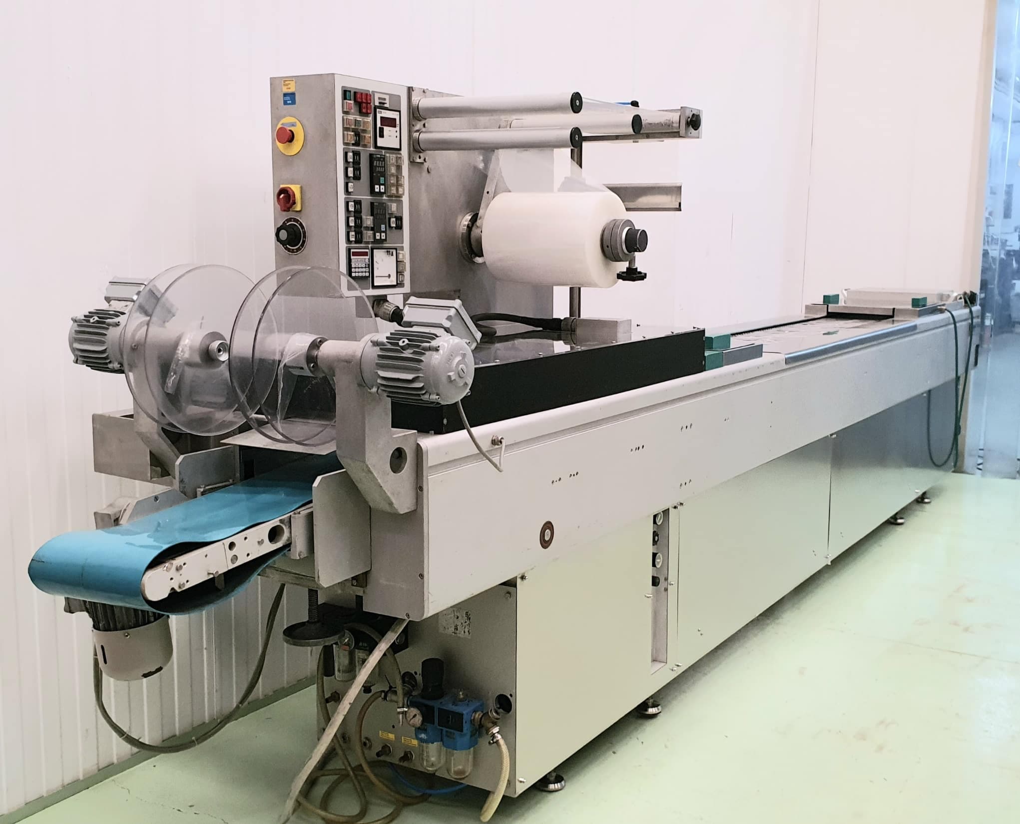 TERMOFORMADORA DIXIE DV2000 miniatura 5