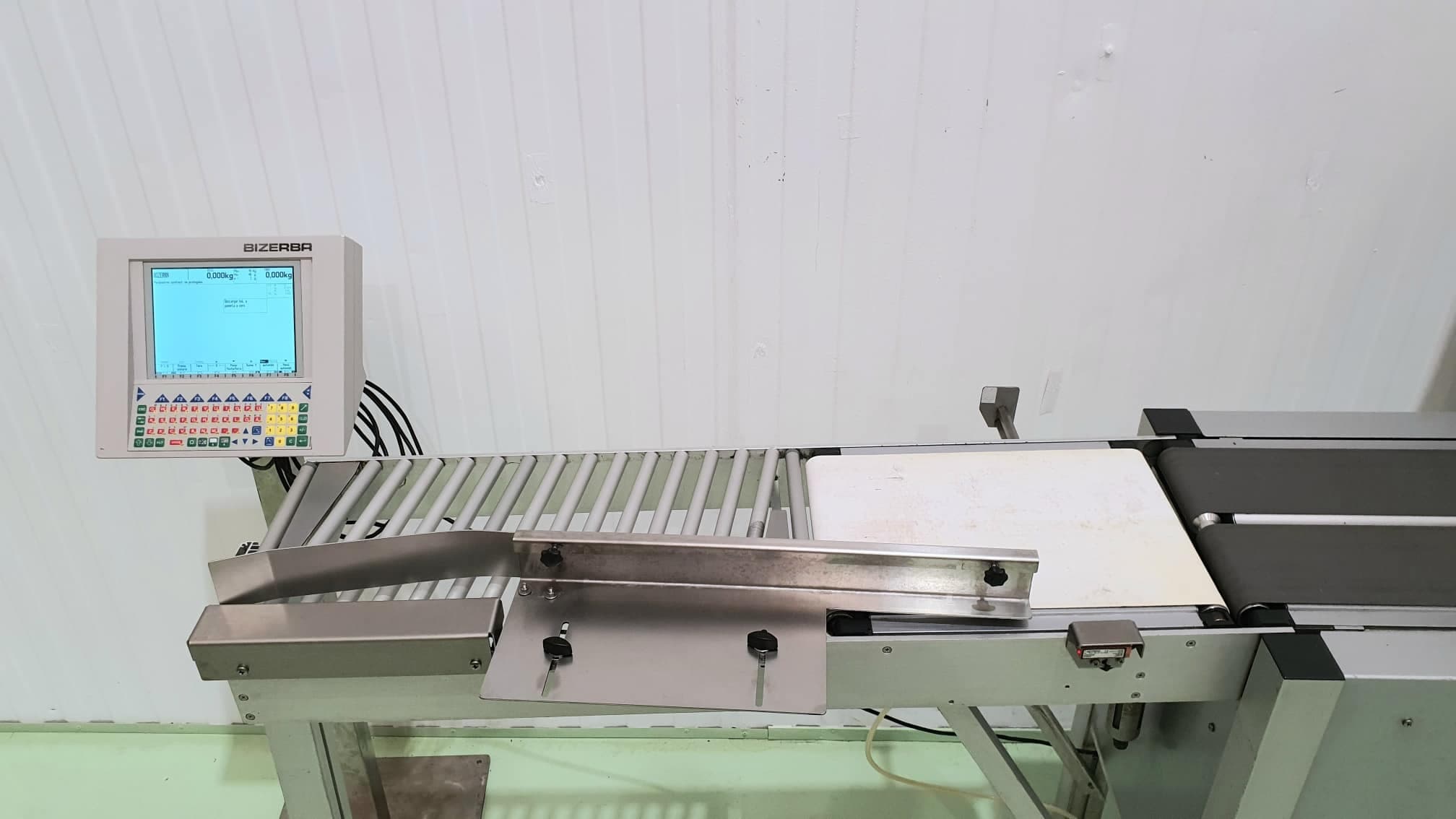 ETIQUETADORA PESADORA AUTOMÁTICA BIZERBA GV doble cabezal miniatura 8