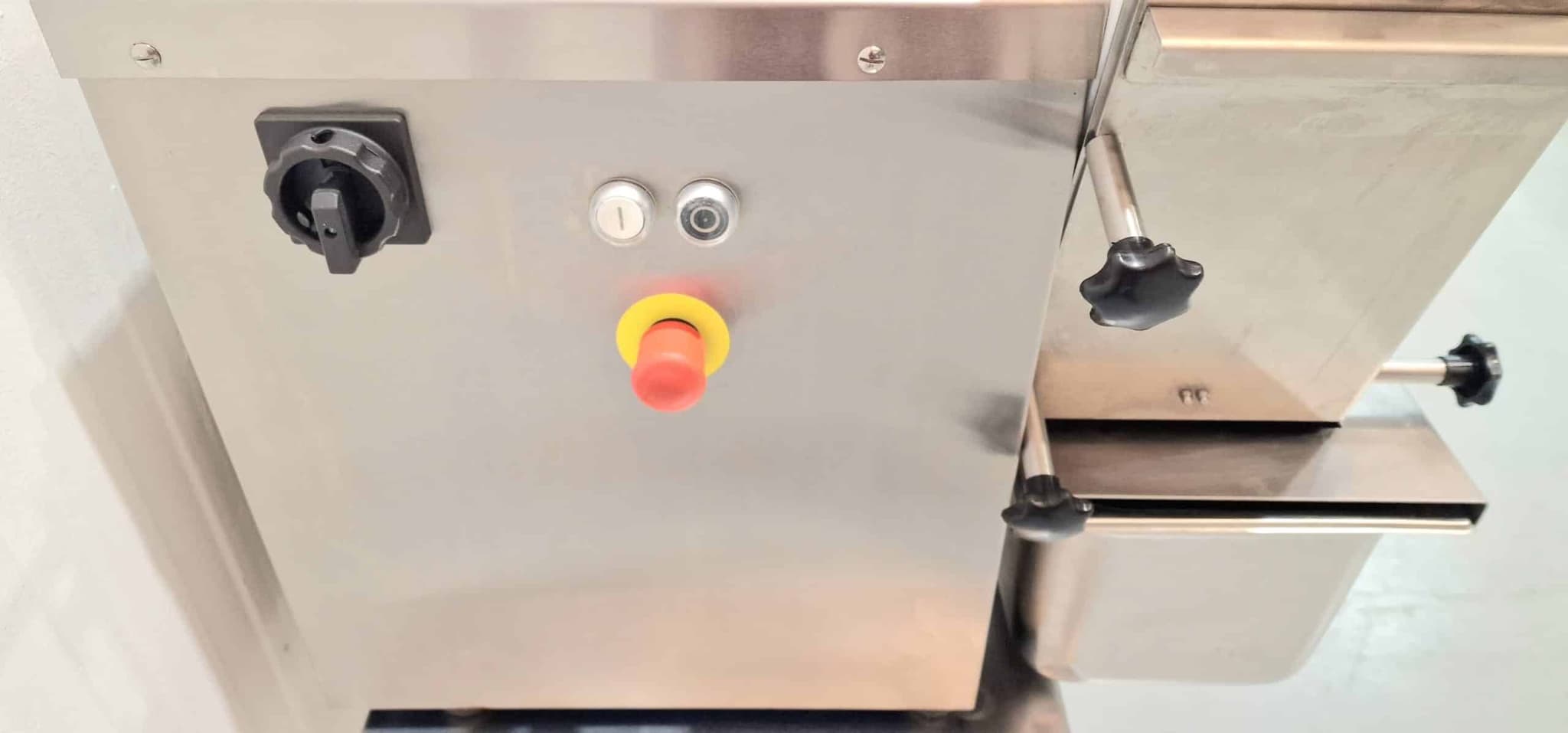 LONCHEADORA AUTOMÁTICA KT  F-19S miniatura 6