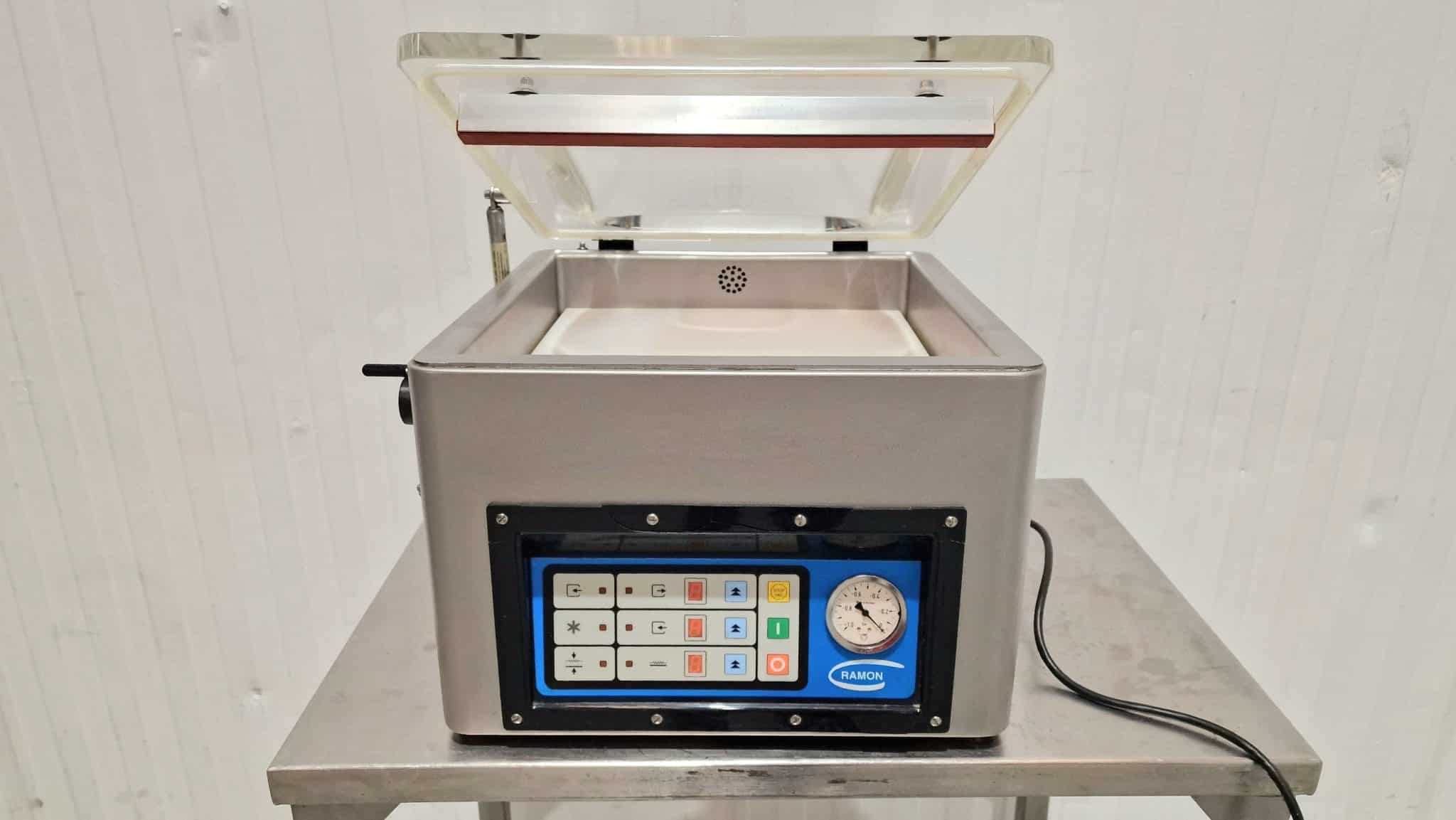 ENVASADORA AL VACÍO DE CAMPANA TALLERES RAMON miniatura 2
