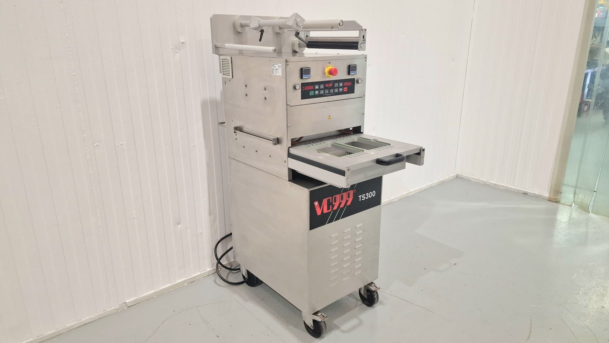 TERMOSELLADORA SEMI AUTOMÁTICA VC999 TS300N