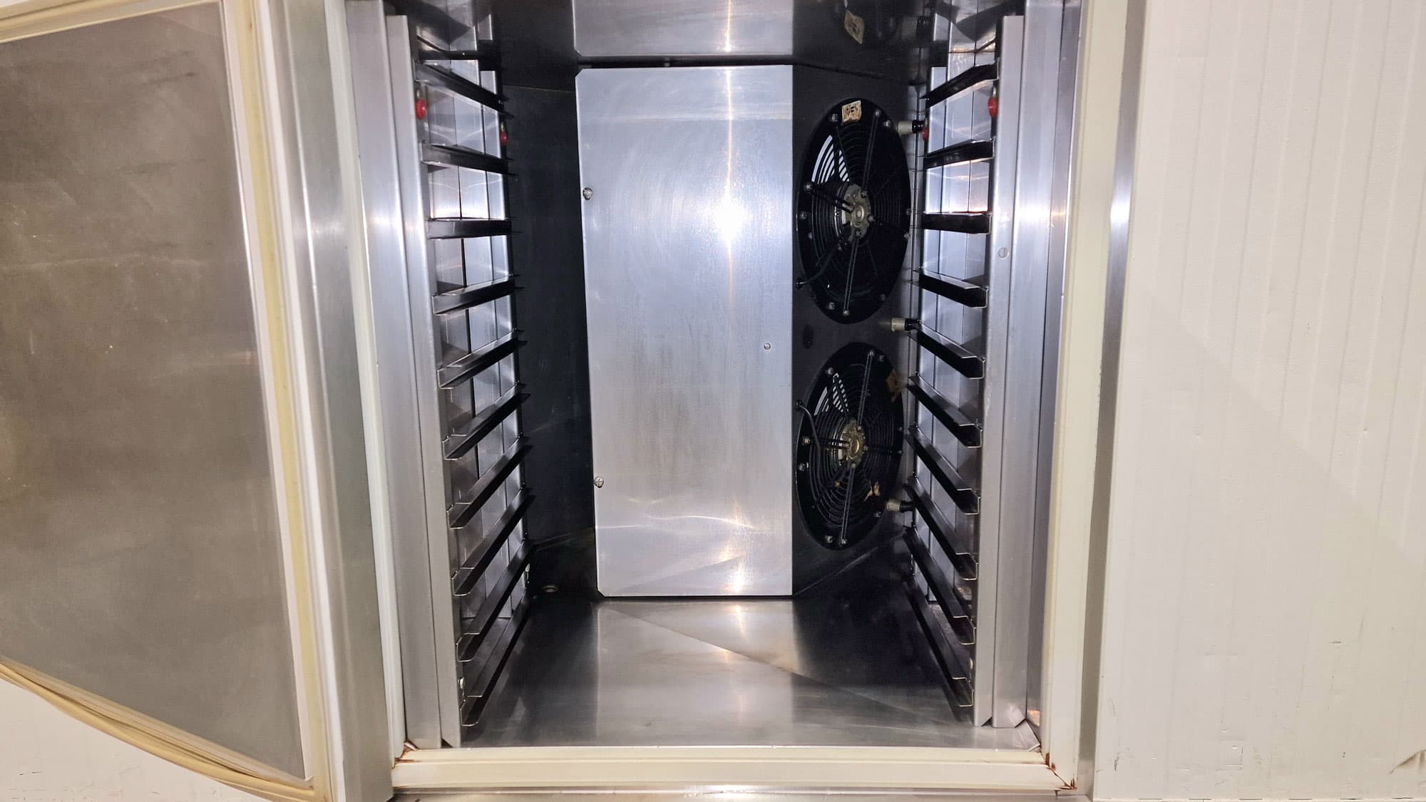 ABATIDOR DE TEMPERATURA DE 10 BANDEJAS THIRODE miniatura 7