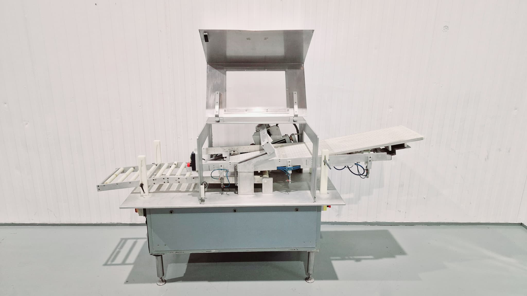 Loncheadora automática salmón GEBA  VSM200D