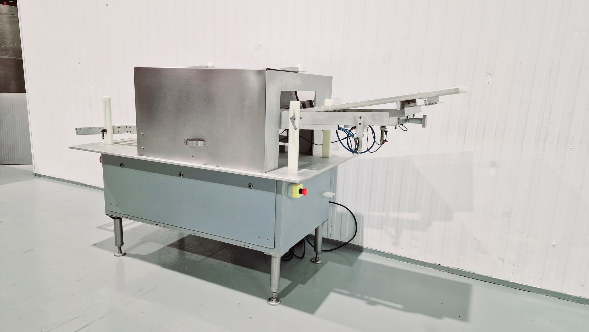 Loncheadora automática salmón GEBA  VSM200D miniatura 4